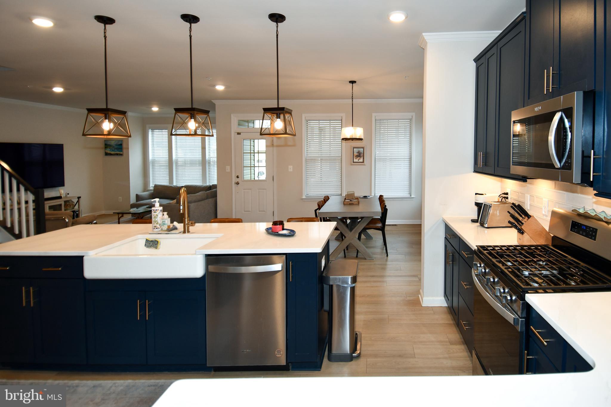 CANTERBURY STATION - Residential