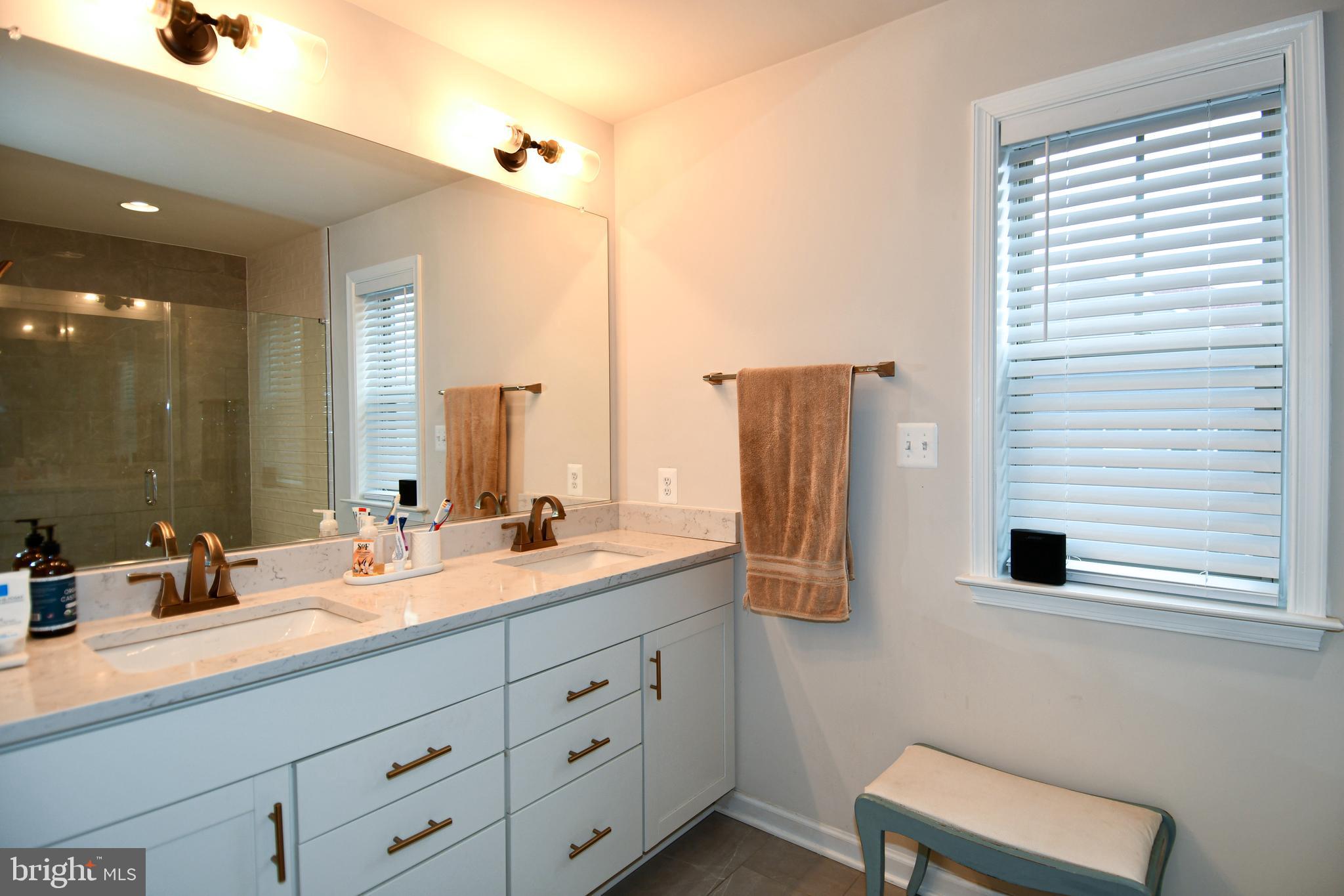 CANTERBURY STATION - Residential