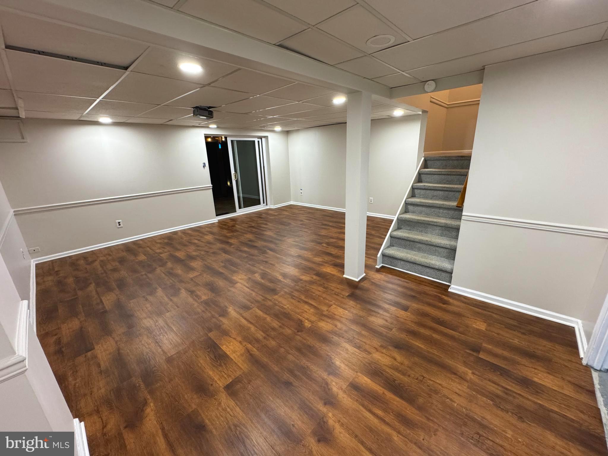 ALVERNO VALLEY FRM - Residential Lease