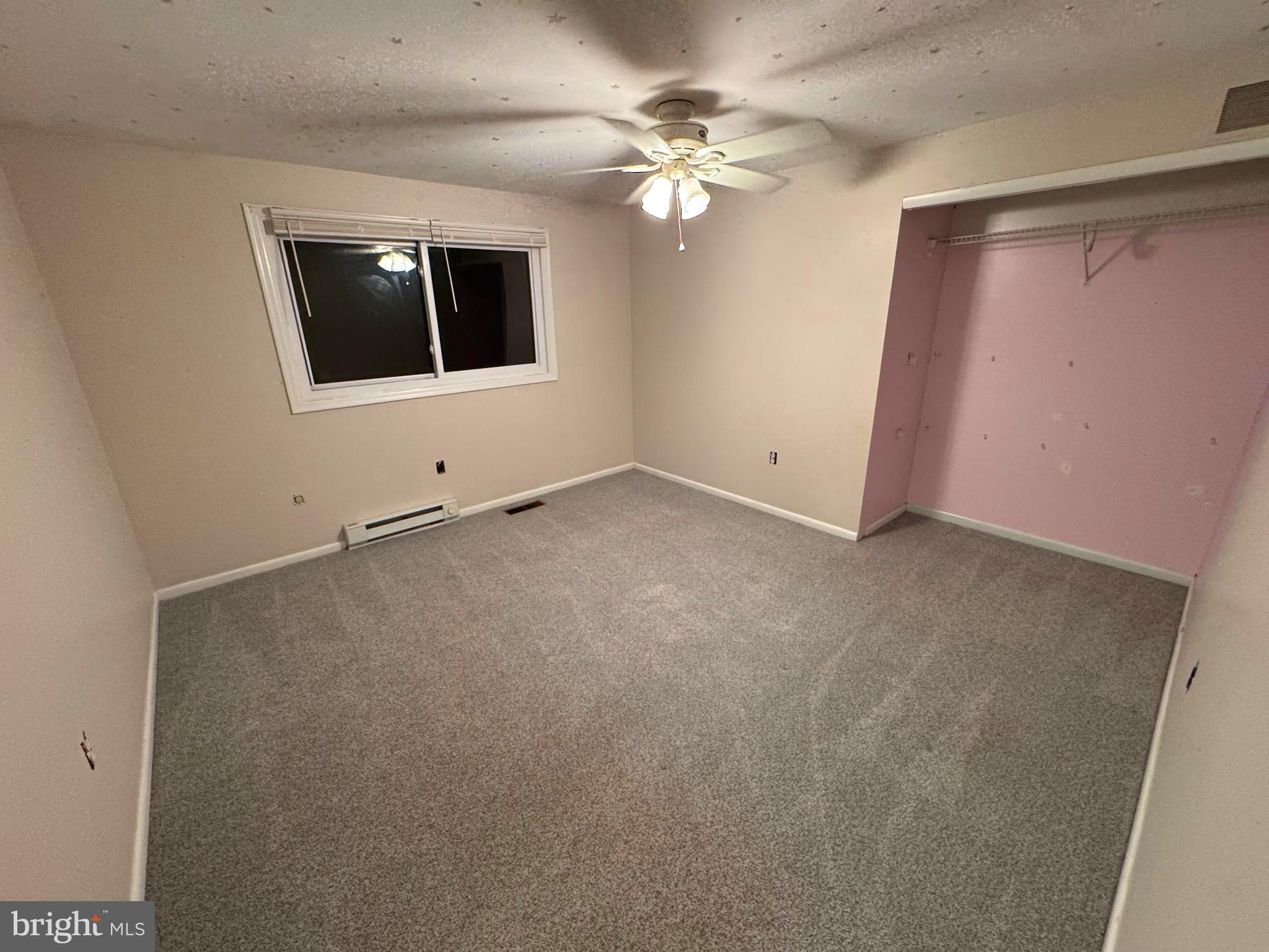 ALVERNO VALLEY FRM - Residential Lease