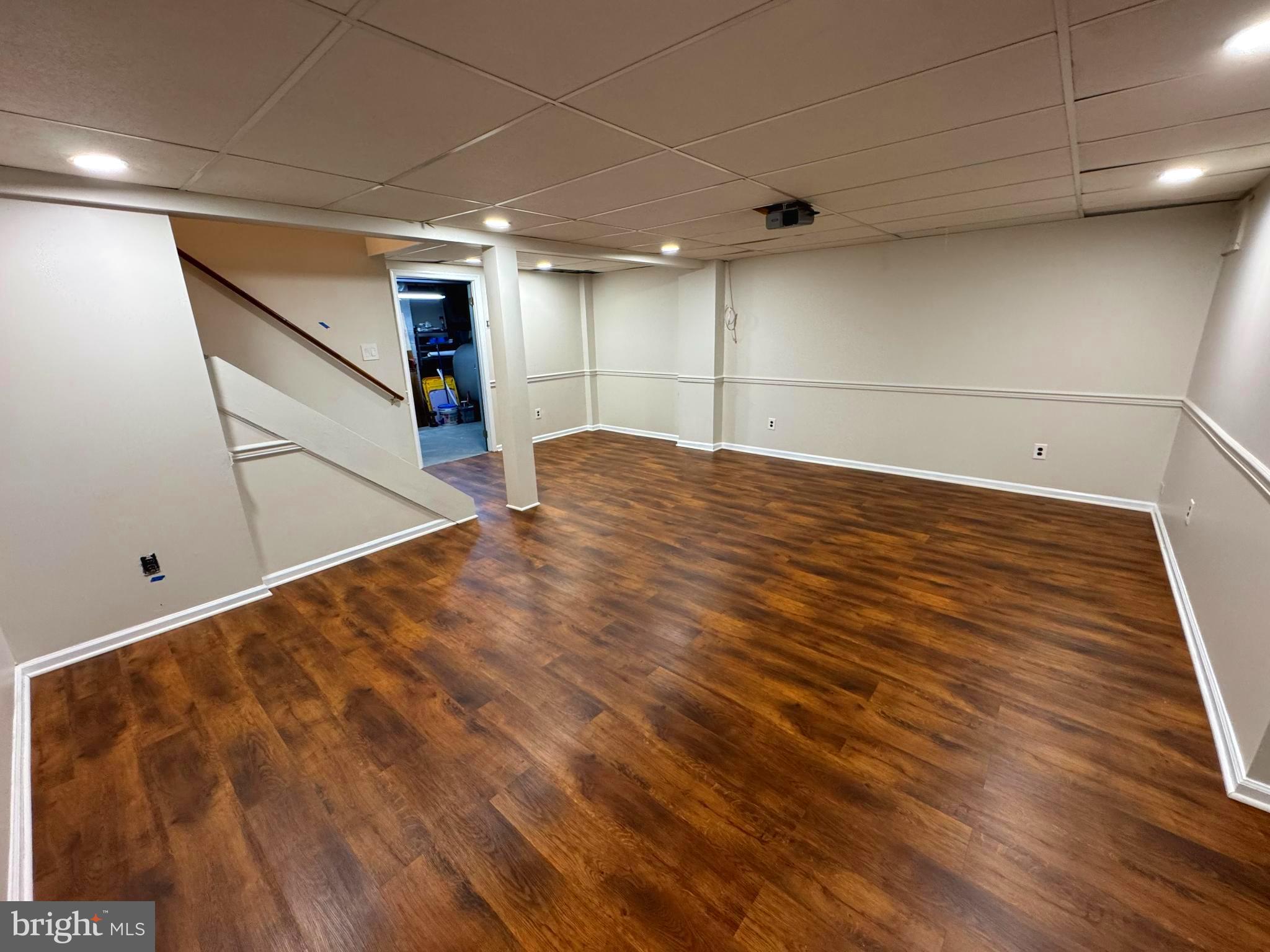 ALVERNO VALLEY FRM - Residential Lease