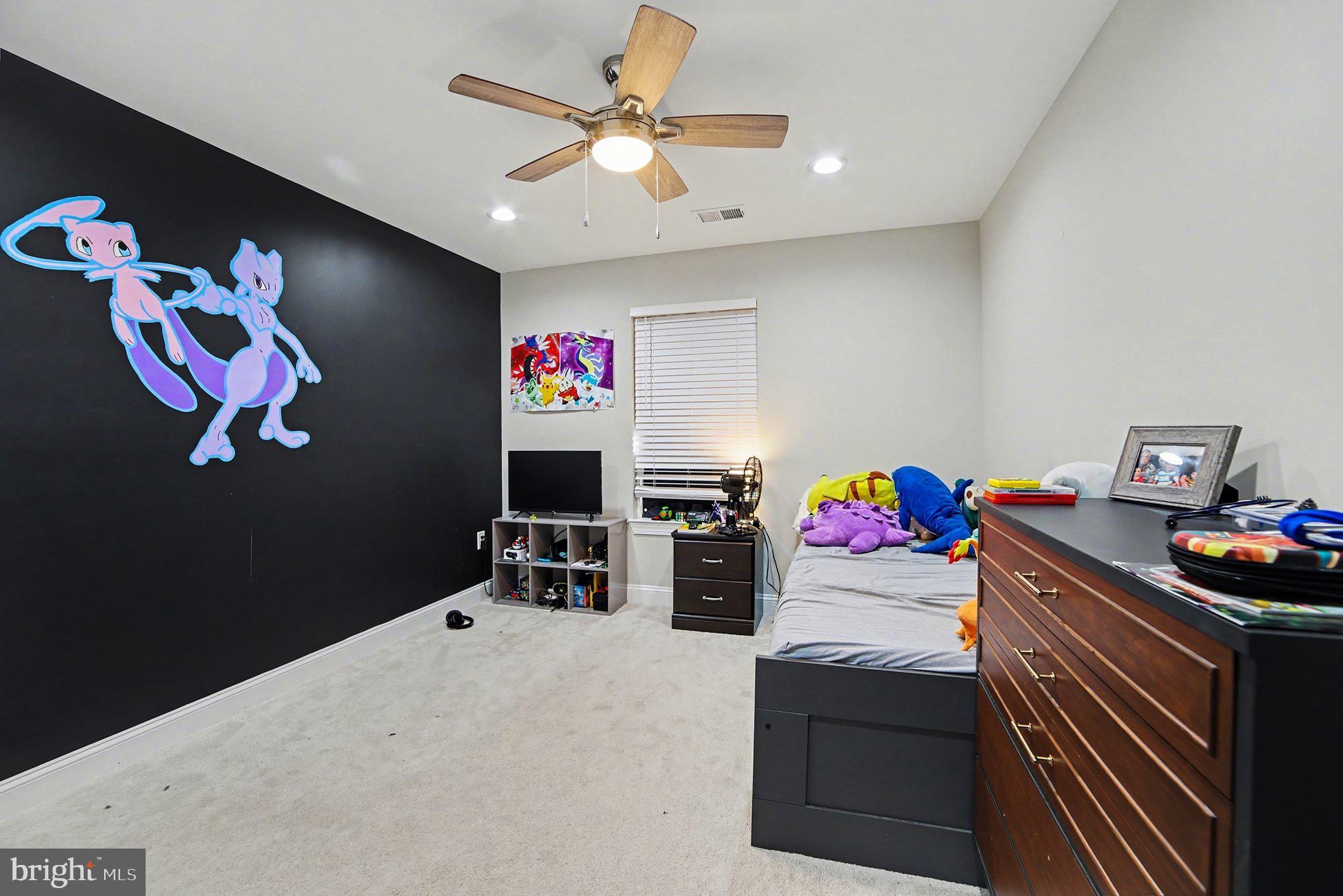 LAKE LAND OR - Residential