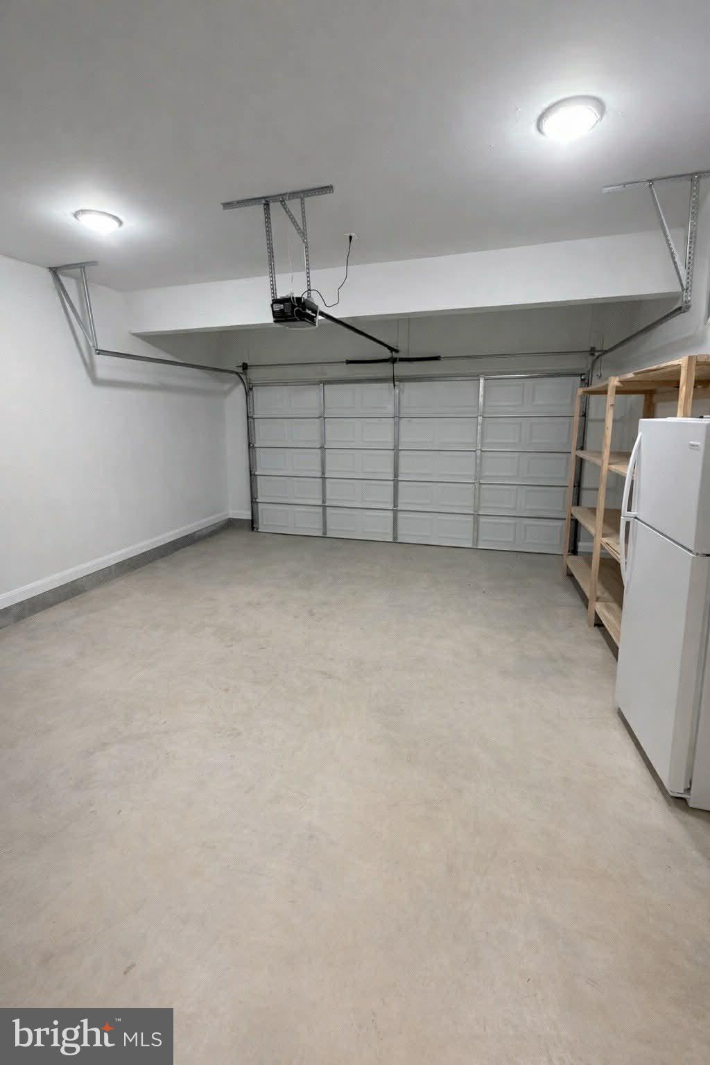 LAKE LAND OR - Residential