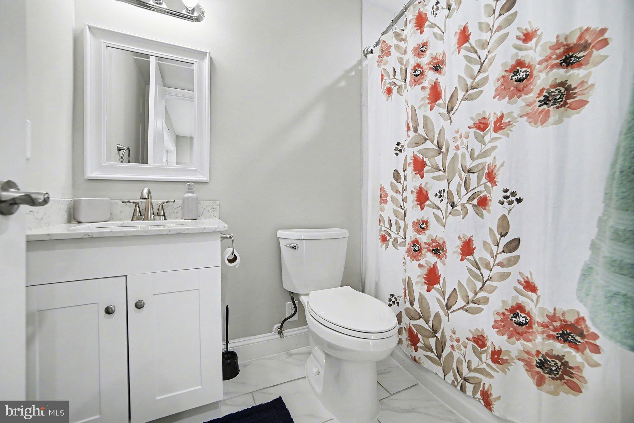 LAKE LAND OR - Residential