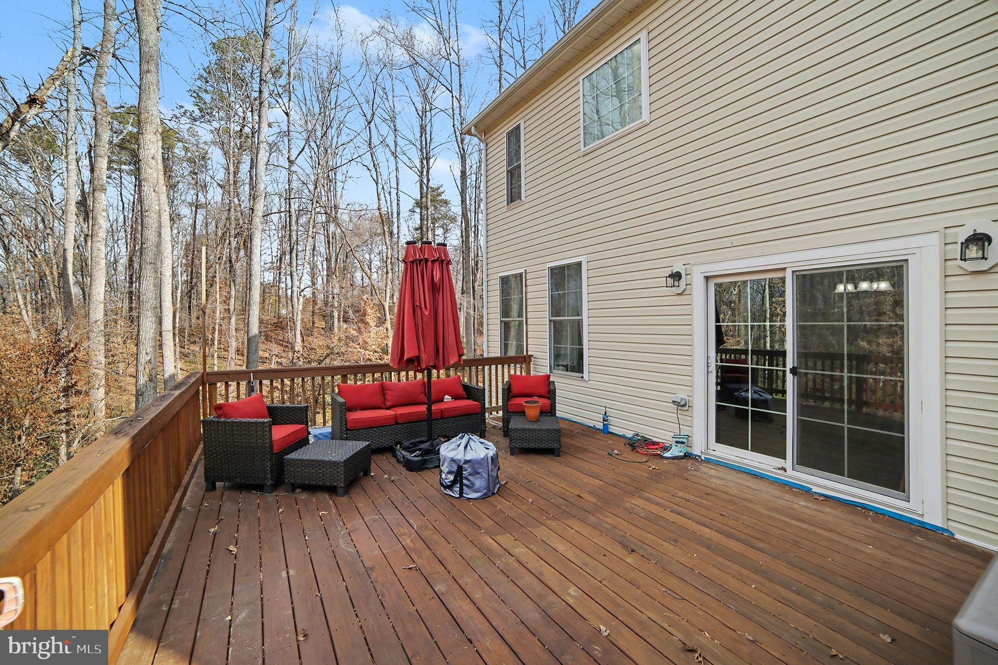 LAKE LAND OR - Residential