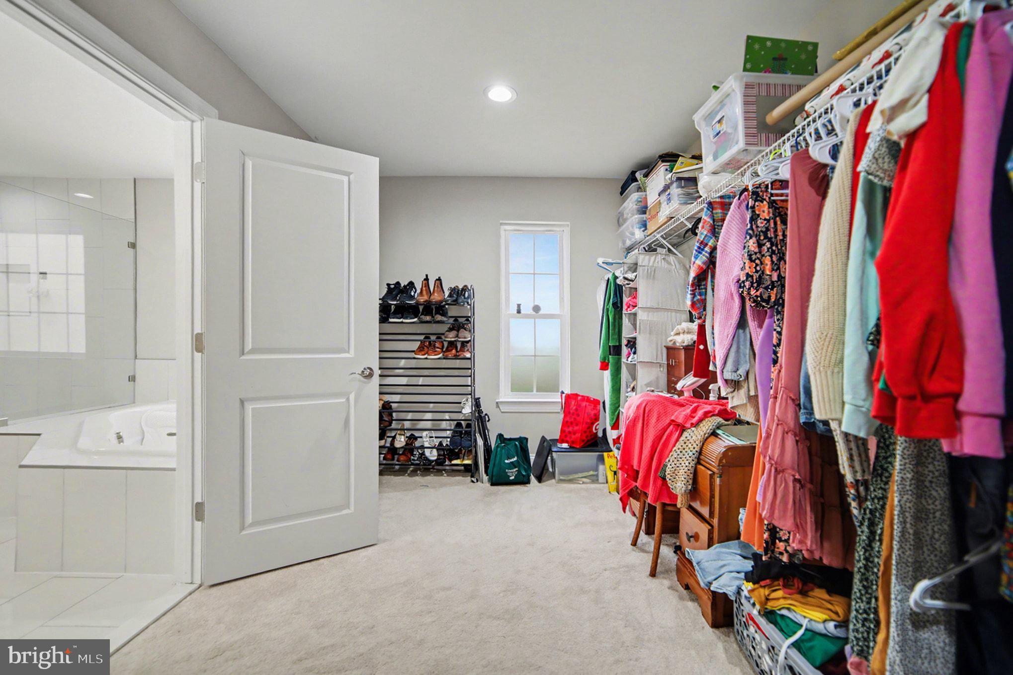 LAKE LAND OR - Residential