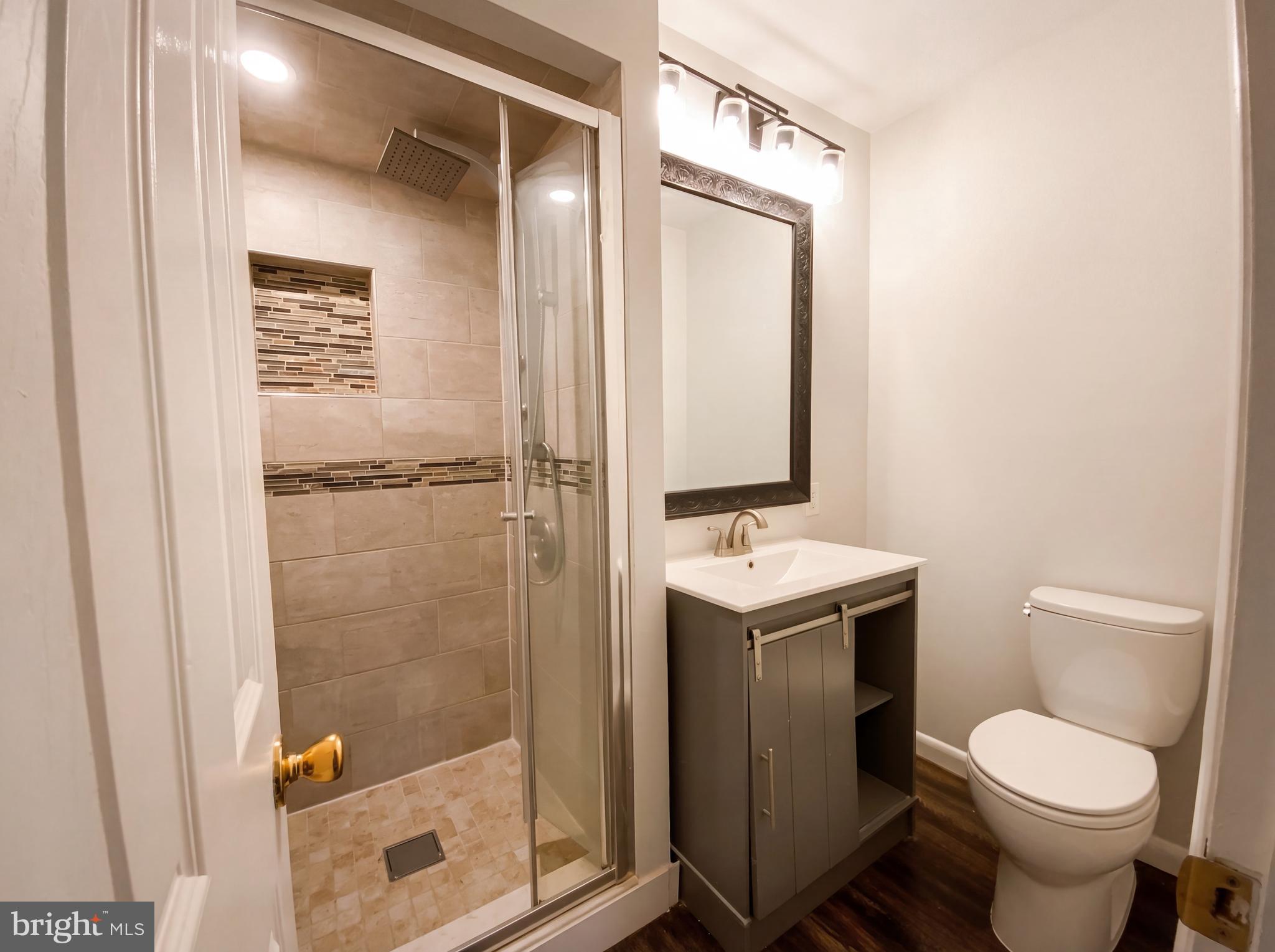 EAST GRAHAM PARK - Residential