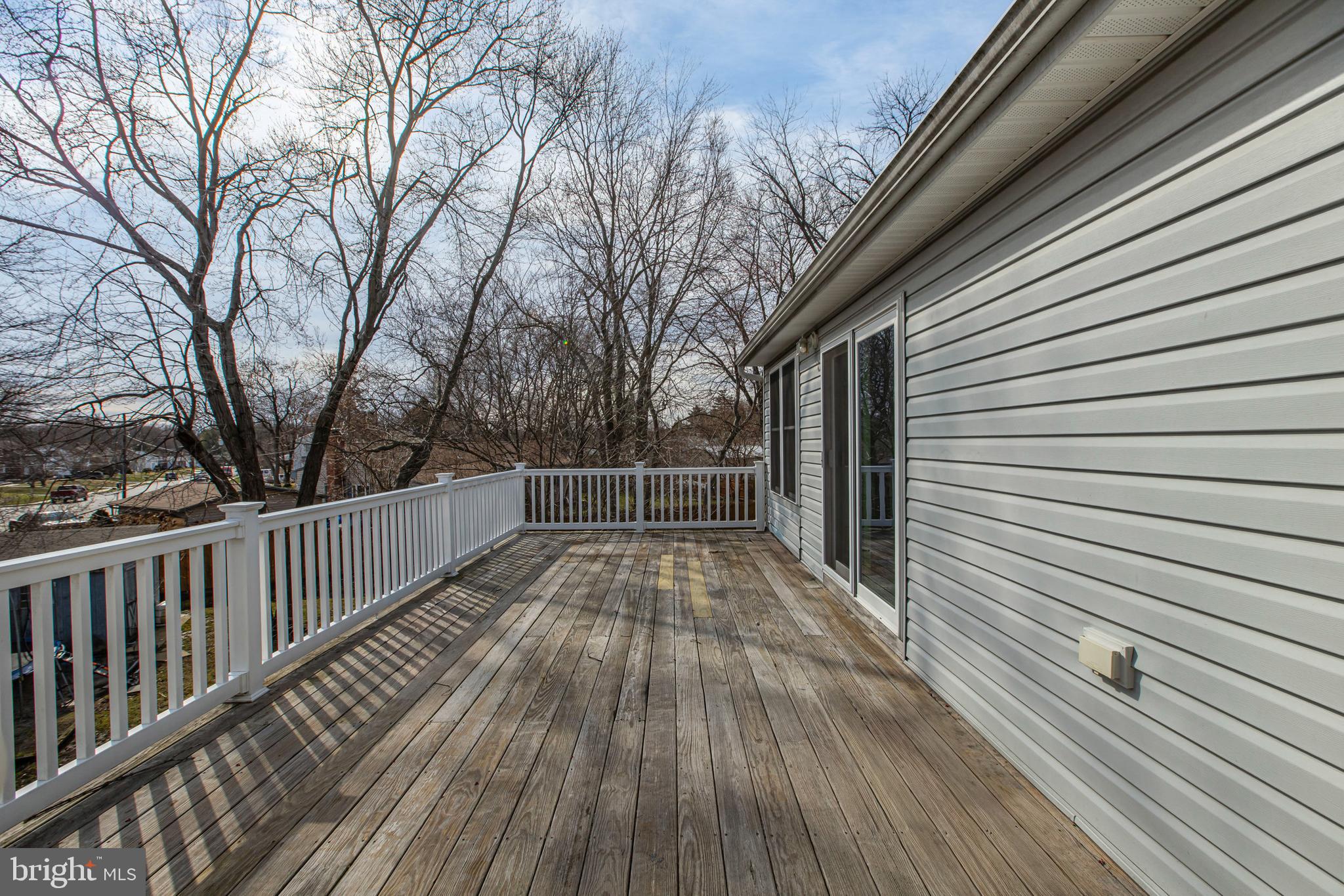 TWIN OAKS - Residential Income