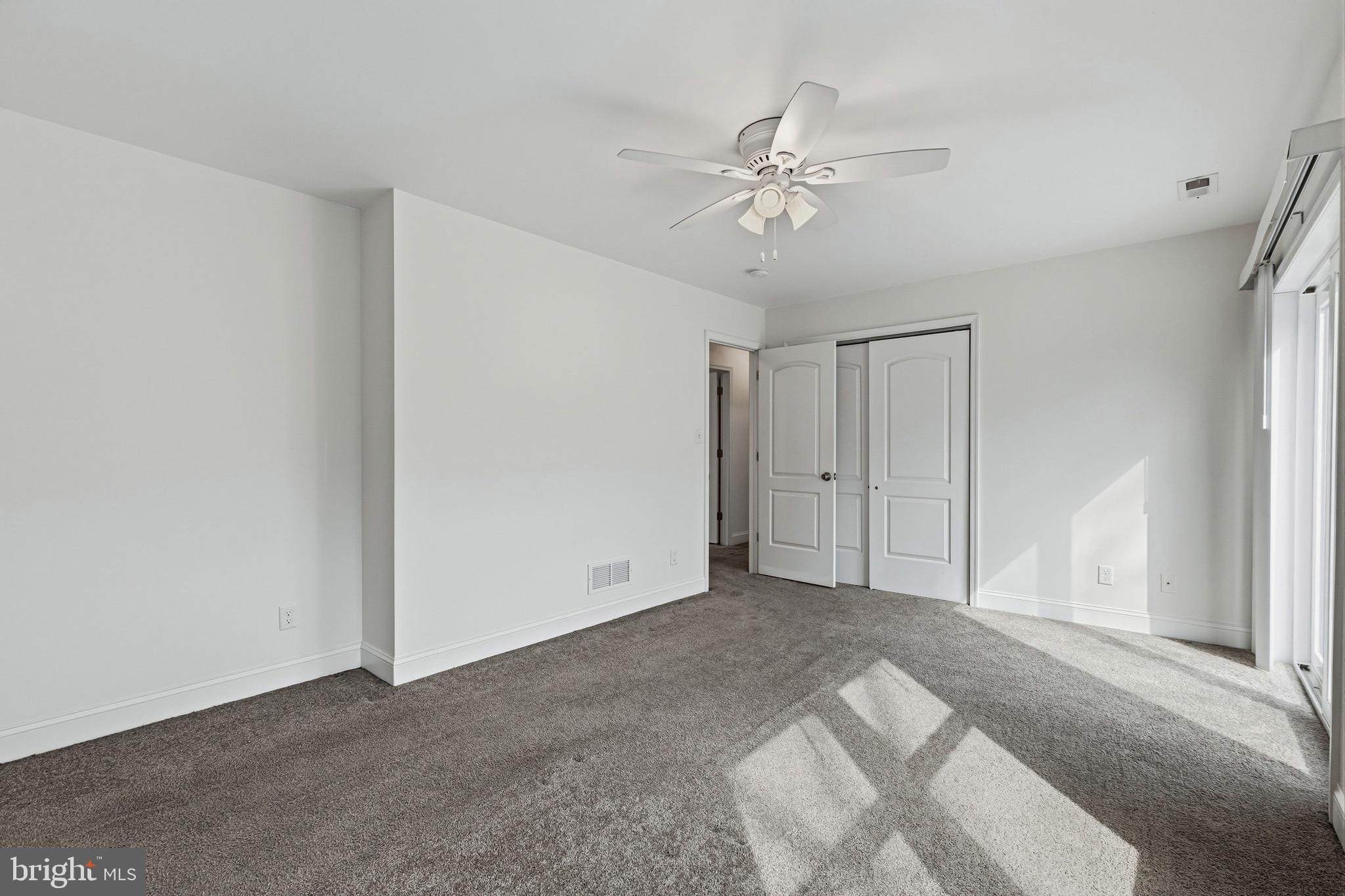 TWIN OAKS - Residential Income