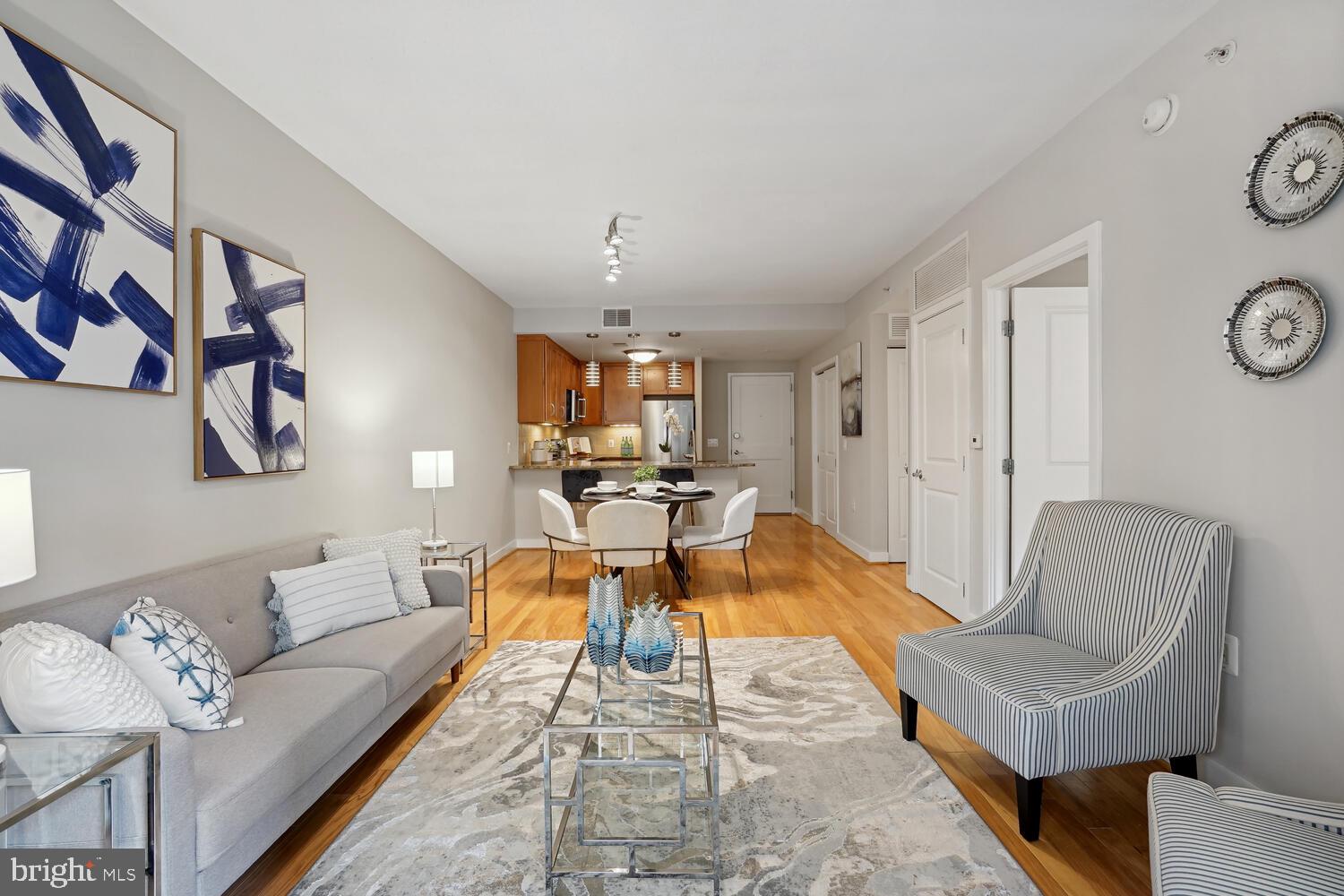 RESIDENCES AT LIBERTY CENTER - Residential