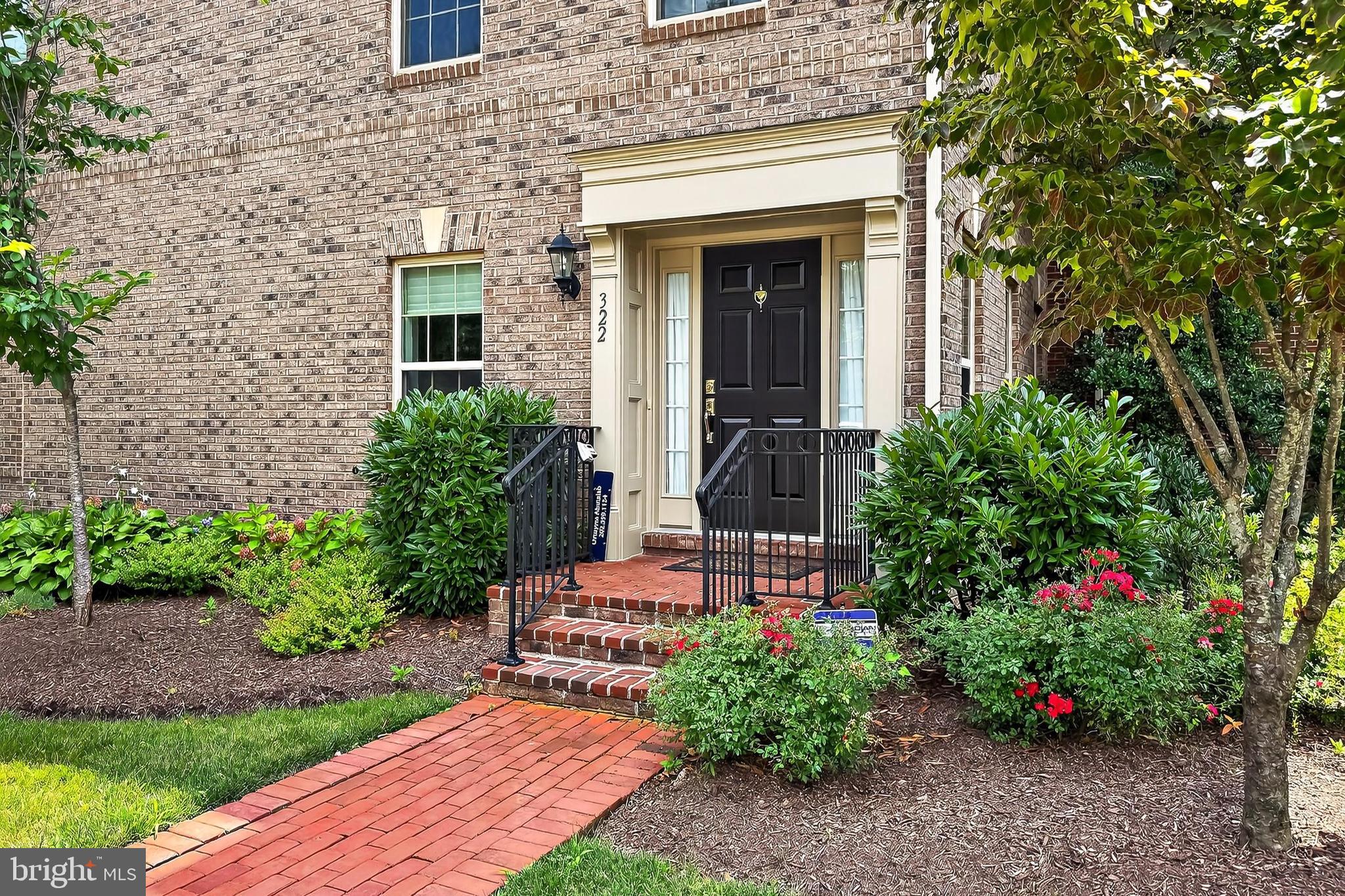 322 N GEORGE MASON DRIVE