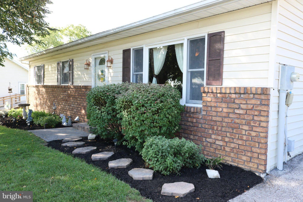 Photo of 95 Lion Drive, HANOVER, PA 17331 (MLS # PAYK2111732)