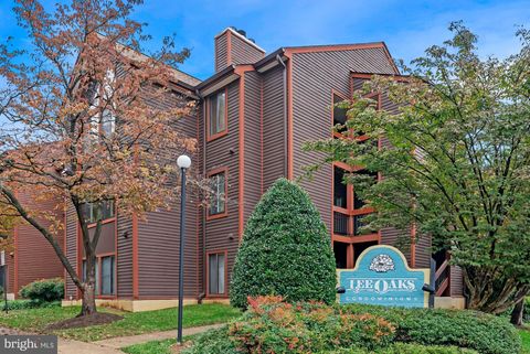 2815 LEE OAKS COURT 302 FALLS CHURCH VA 22046