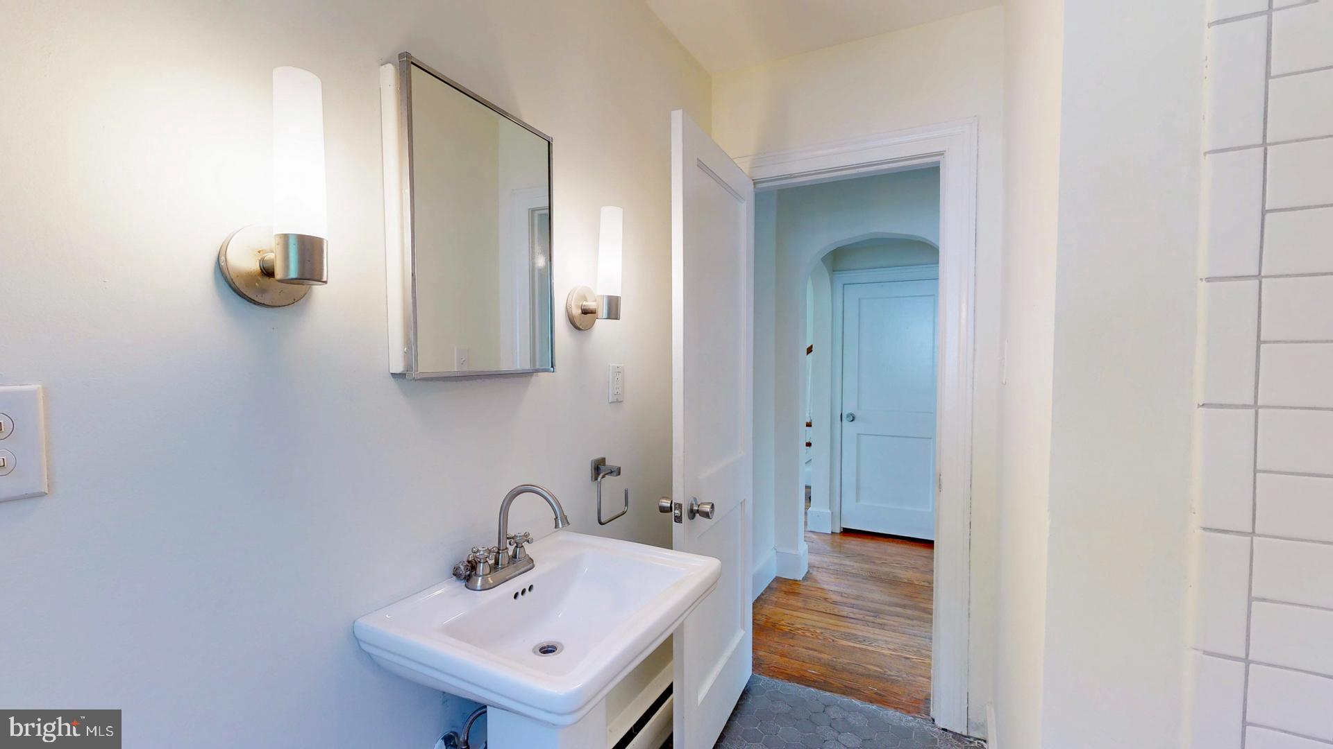 EASTON - Residential