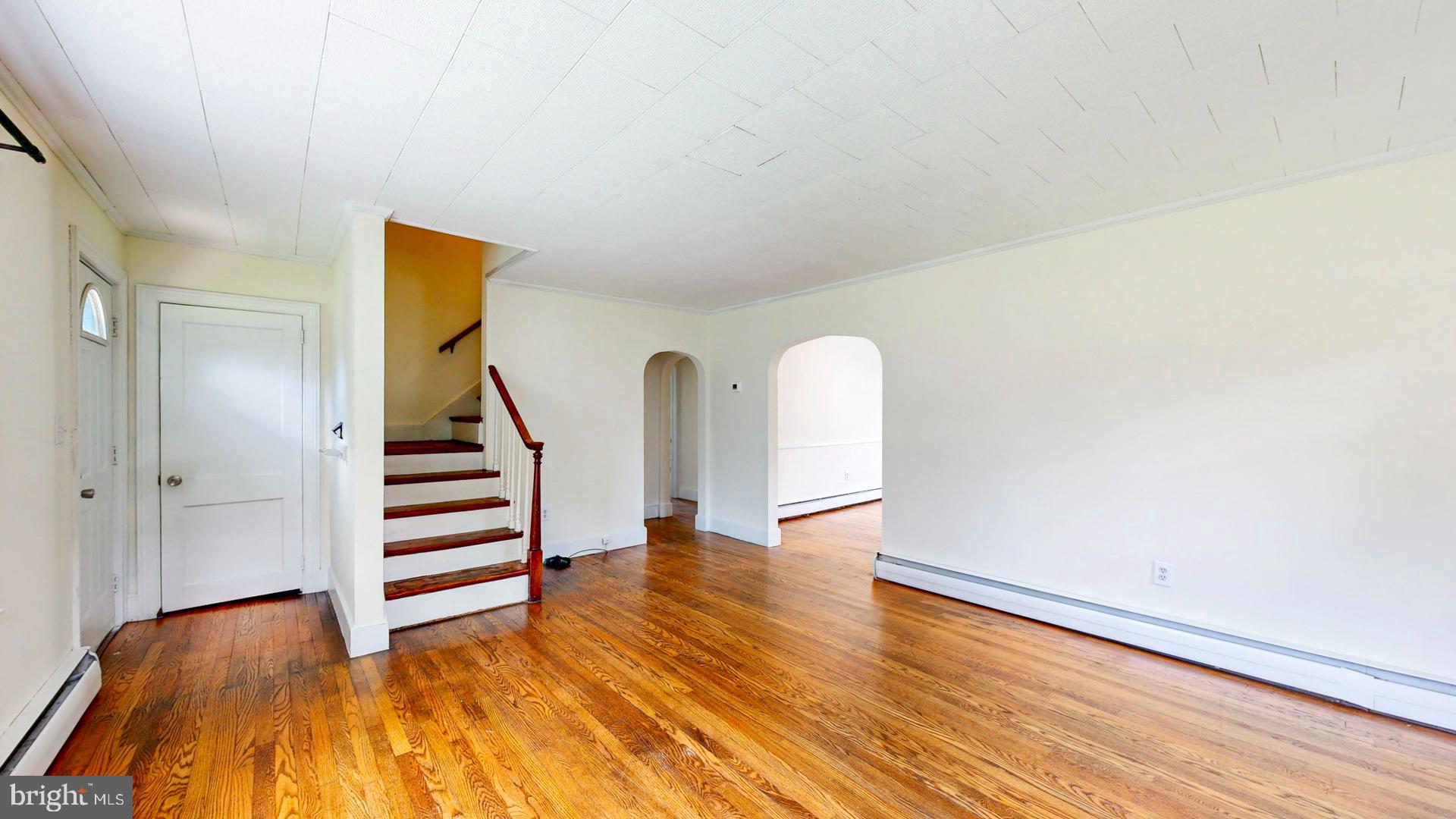 EASTON - Residential