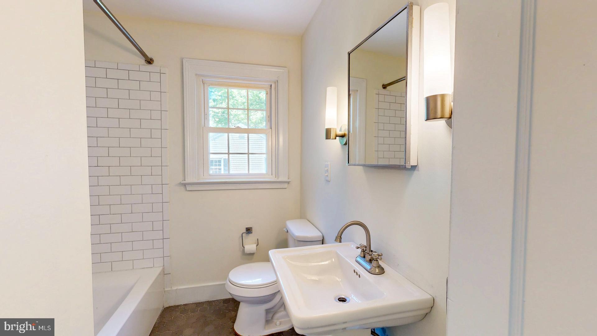 EASTON - Residential