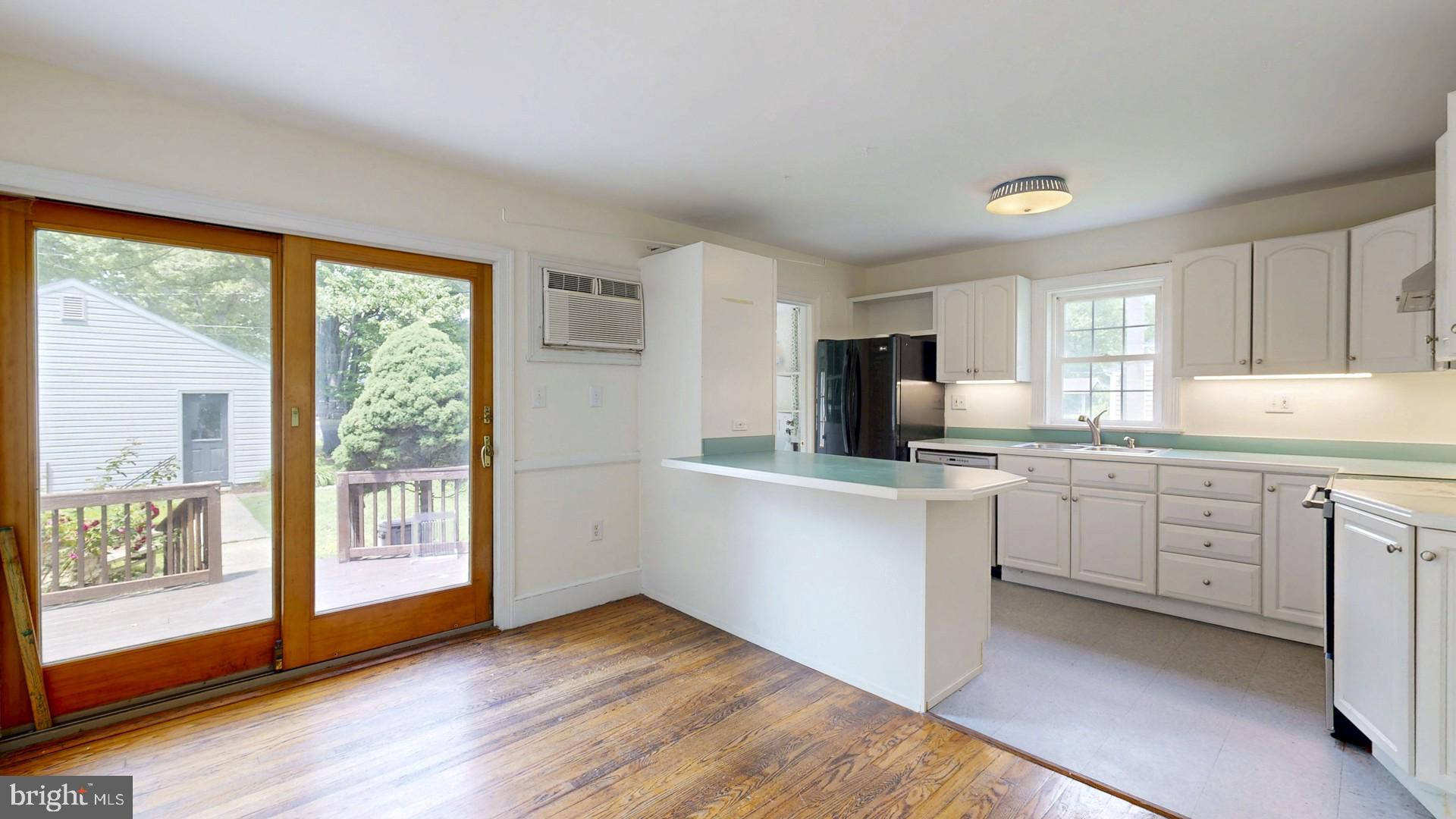 EASTON - Residential