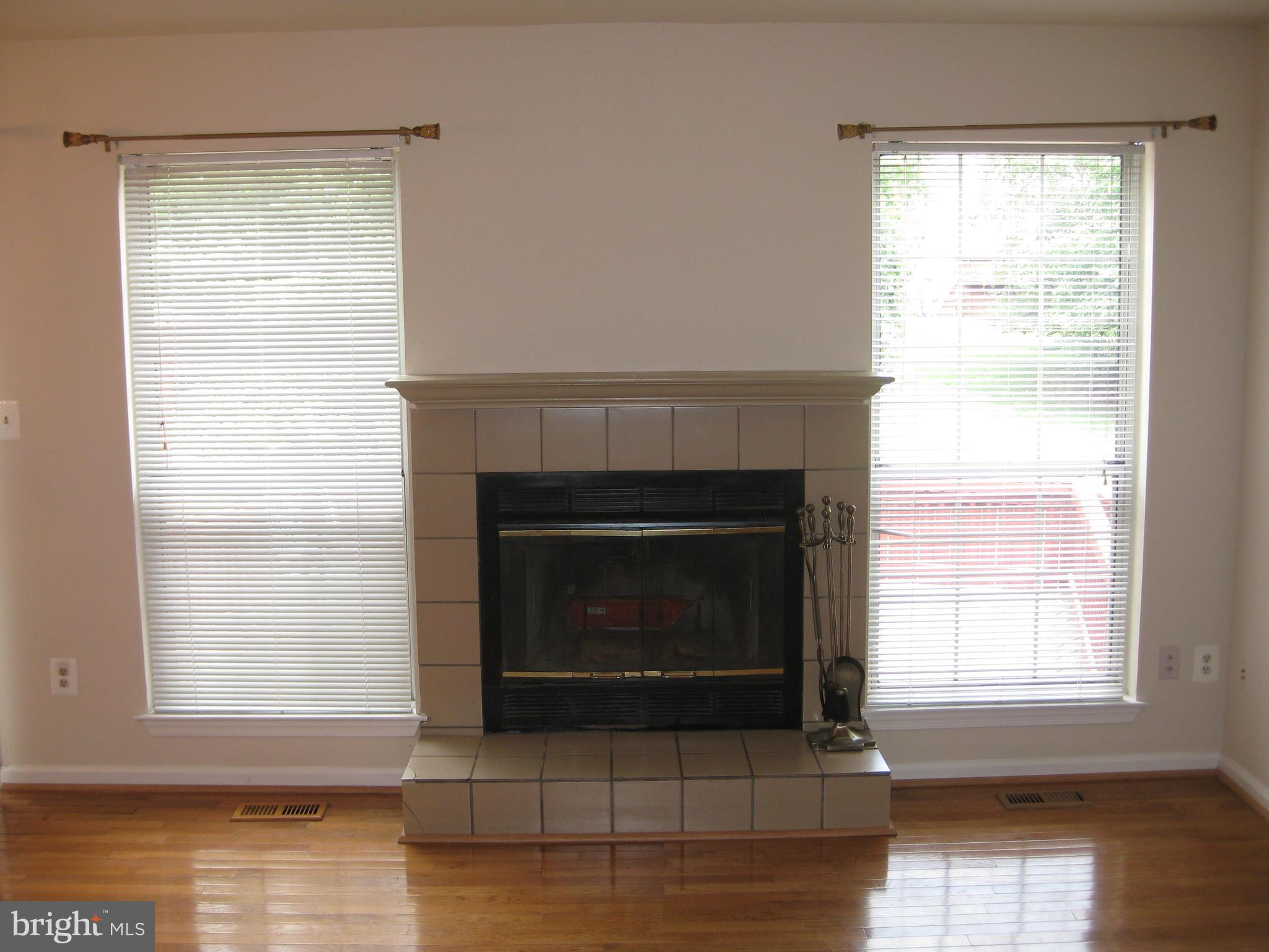 WOODGATE VILLAGE - Residential Lease