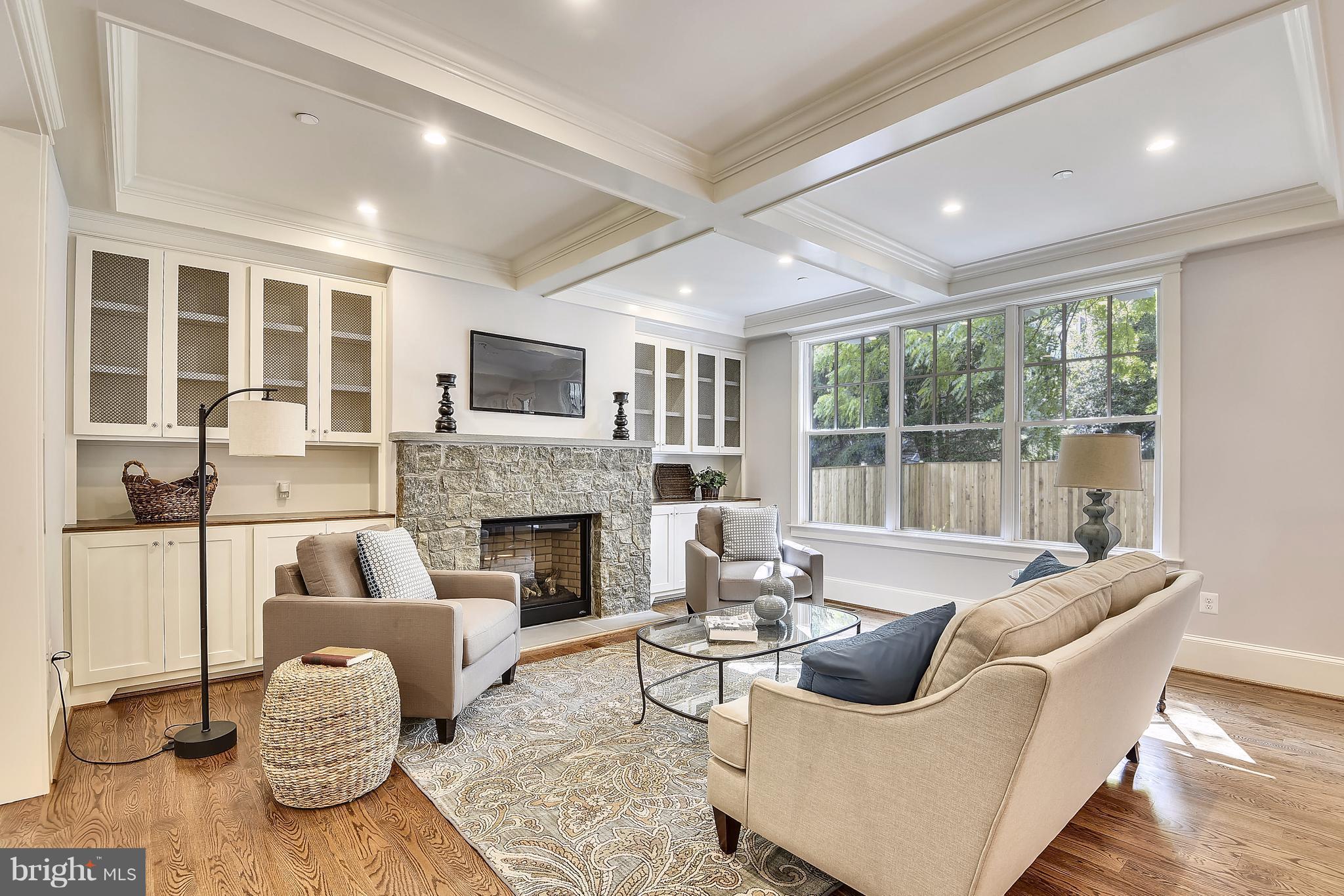 HUNTINGTON TERRACE - Residential