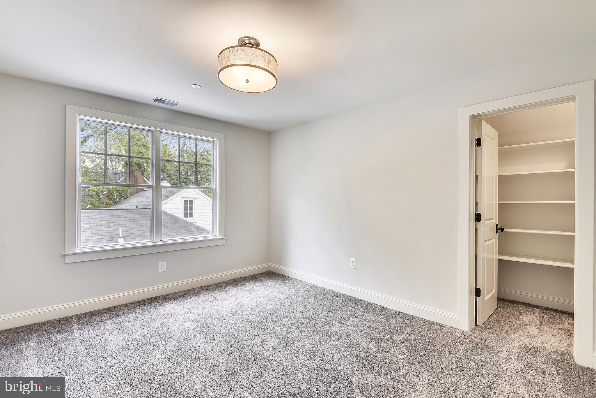 HUNTINGTON TERRACE - Residential