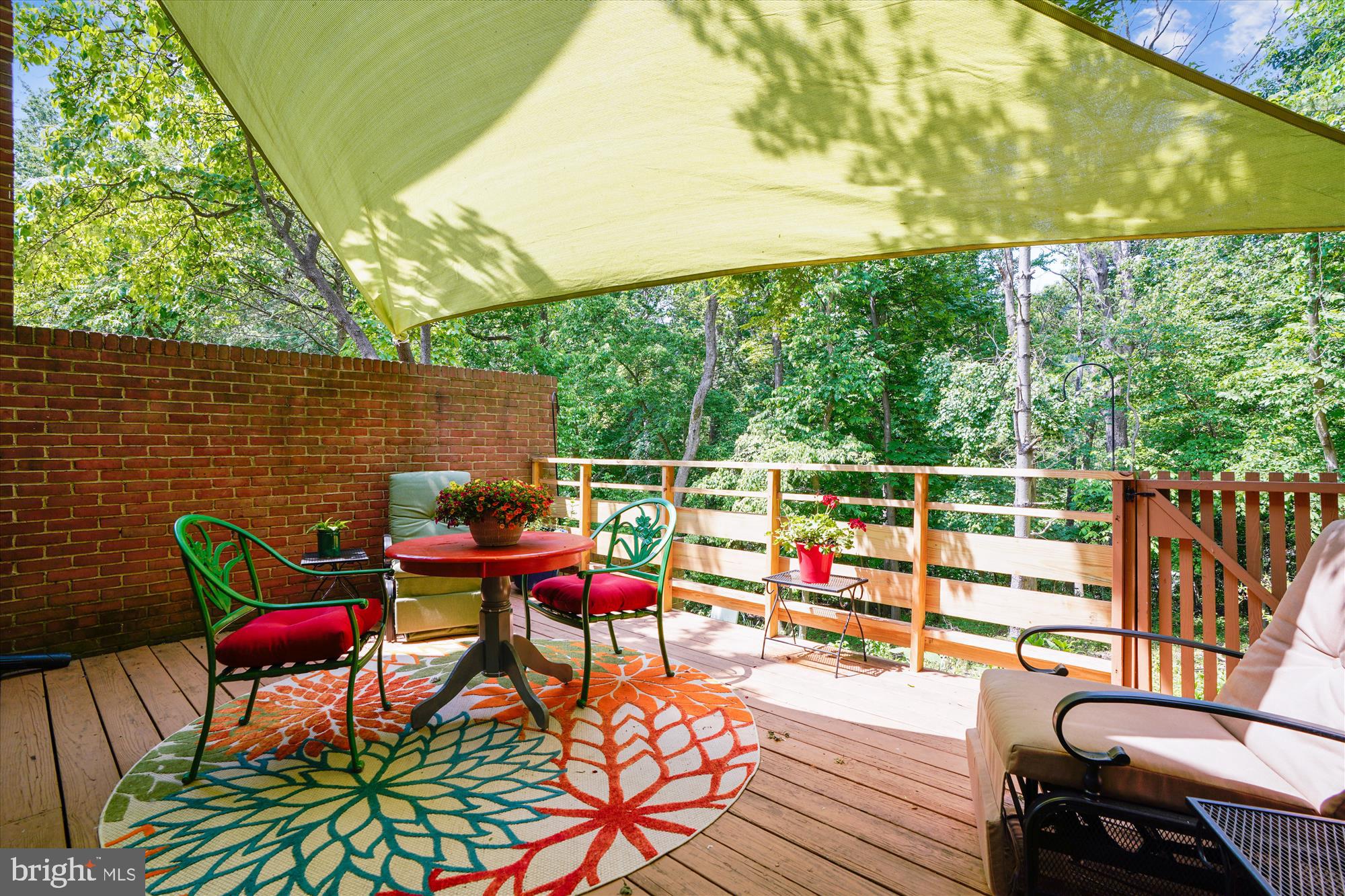 CROSS KEYS - Residential