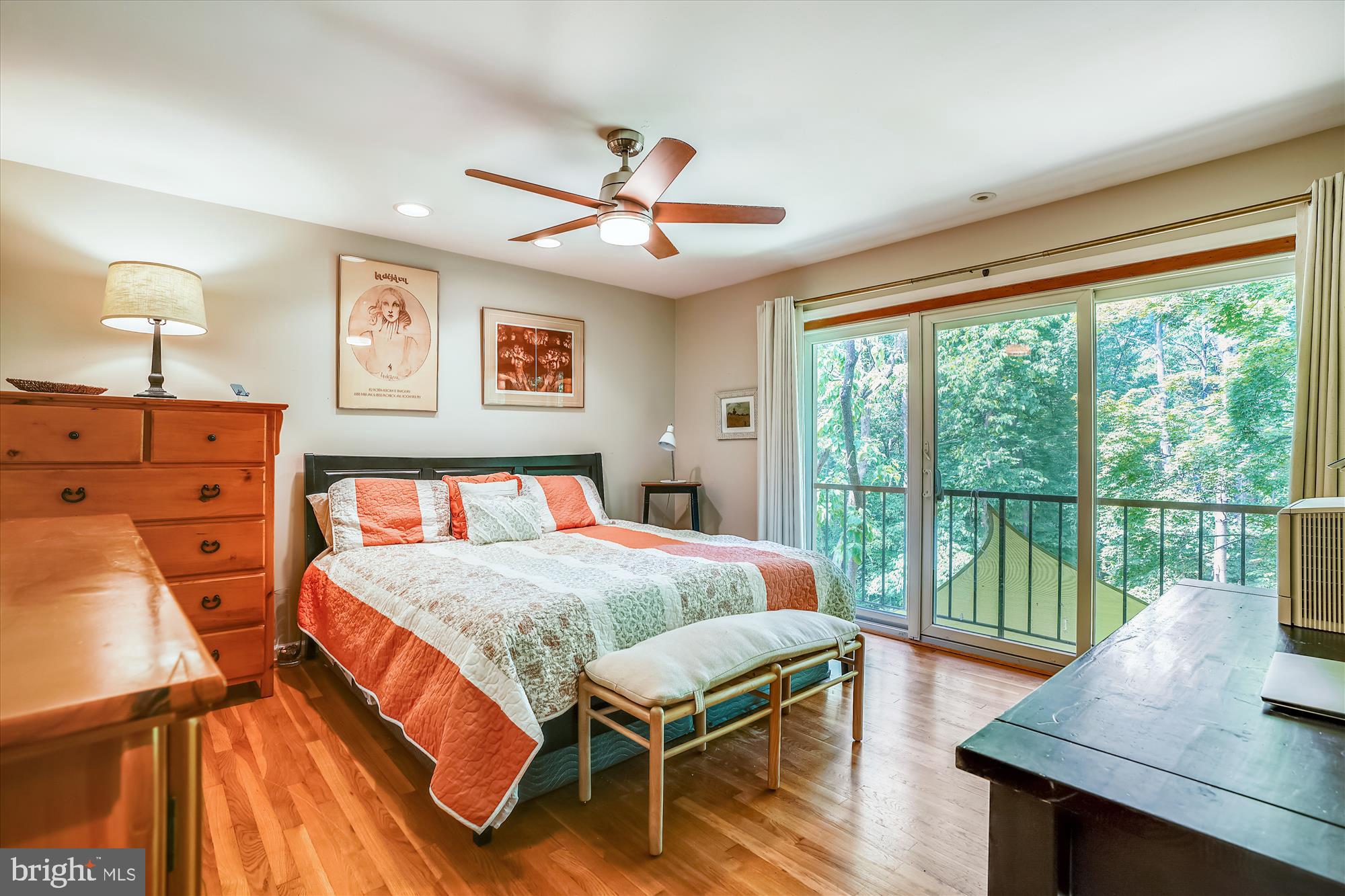 CROSS KEYS - Residential