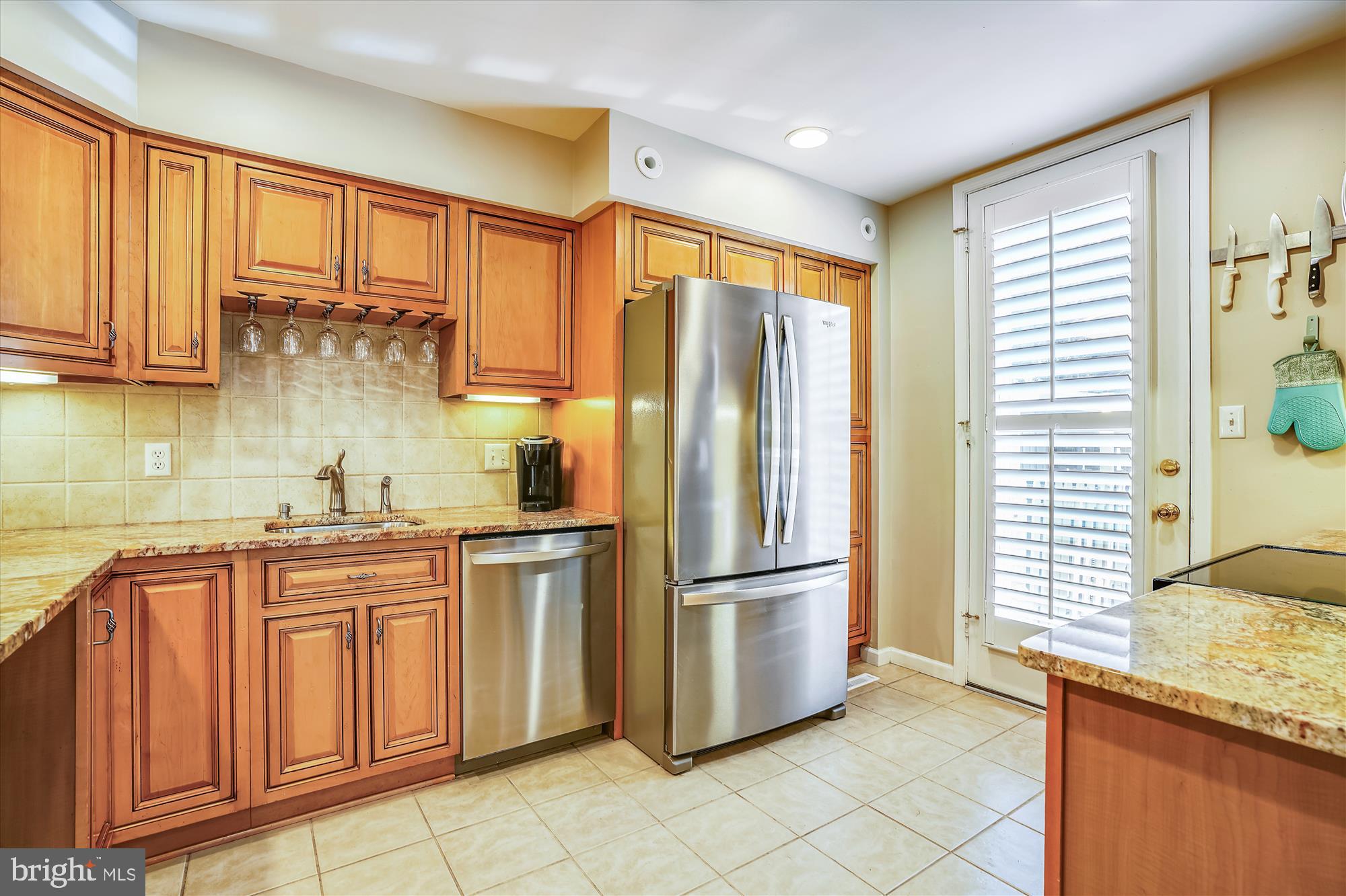 CROSS KEYS - Residential