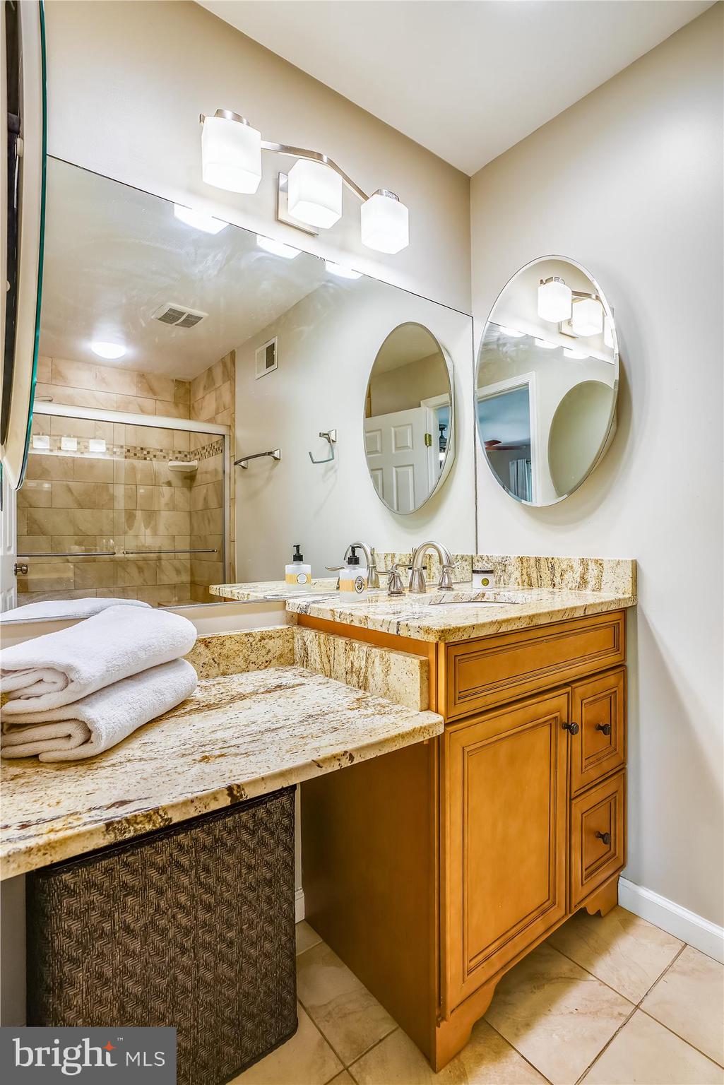 CROSS KEYS - Residential