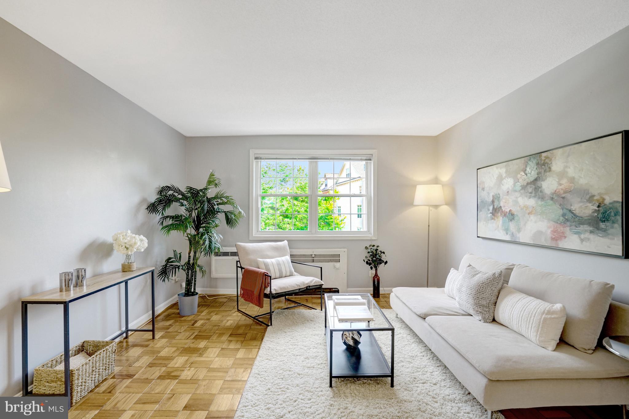 4352 N PERSHING DRIVE 43522