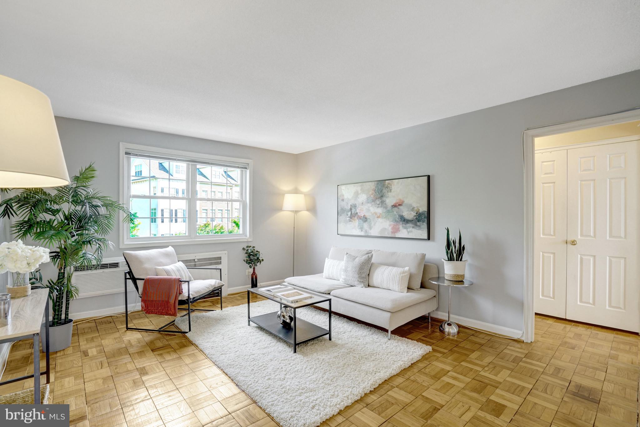 4352 N PERSHING DRIVE 43522