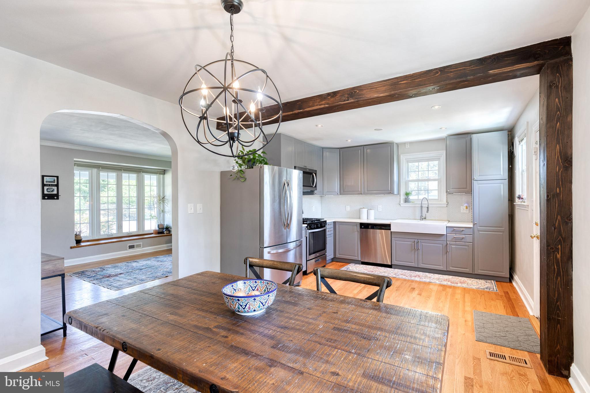 PERRY HALL - Residential