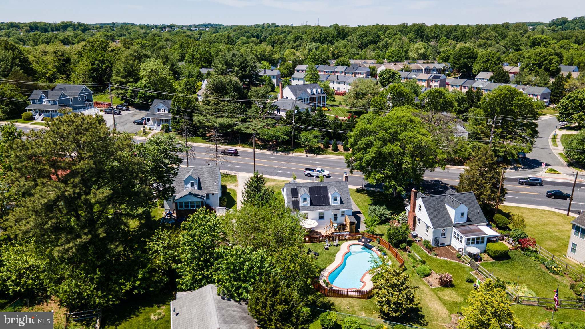 PERRY HALL - Residential