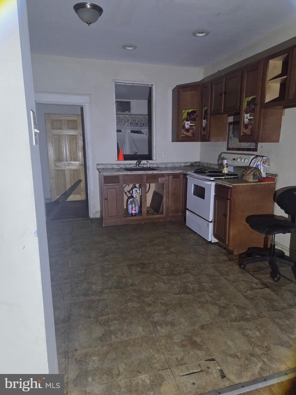 HARROWGATE - Residential