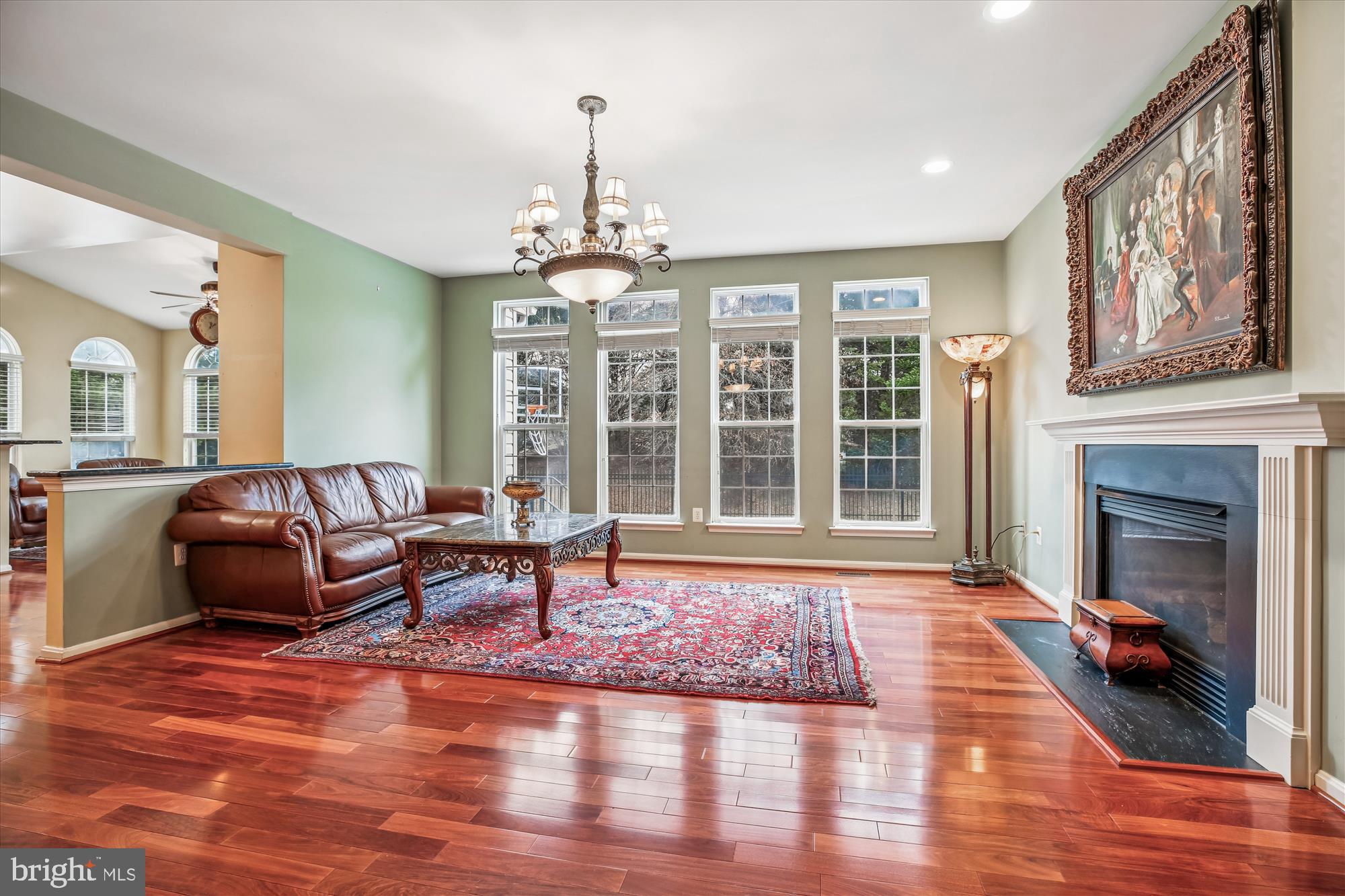 KINGSVIEW VILLAGE - Residential