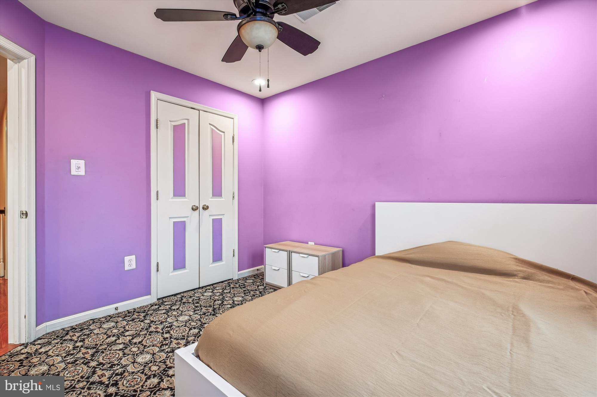 KINGSVIEW VILLAGE - Residential