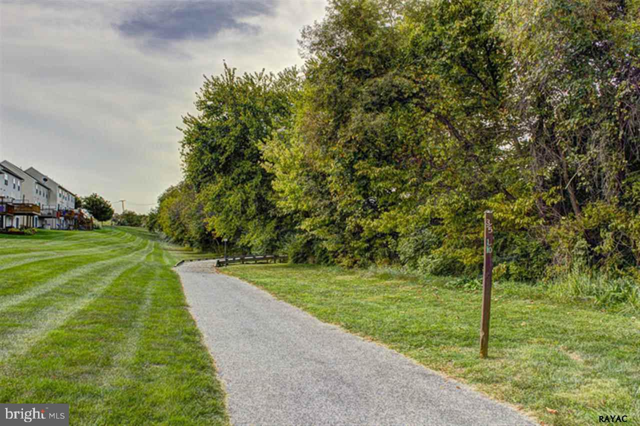 HEARTHRIDGE - Residential