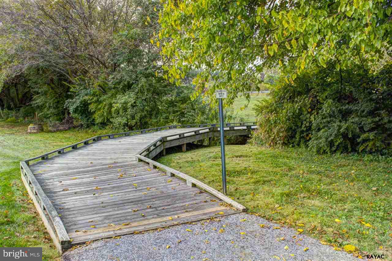 HEARTHRIDGE - Residential