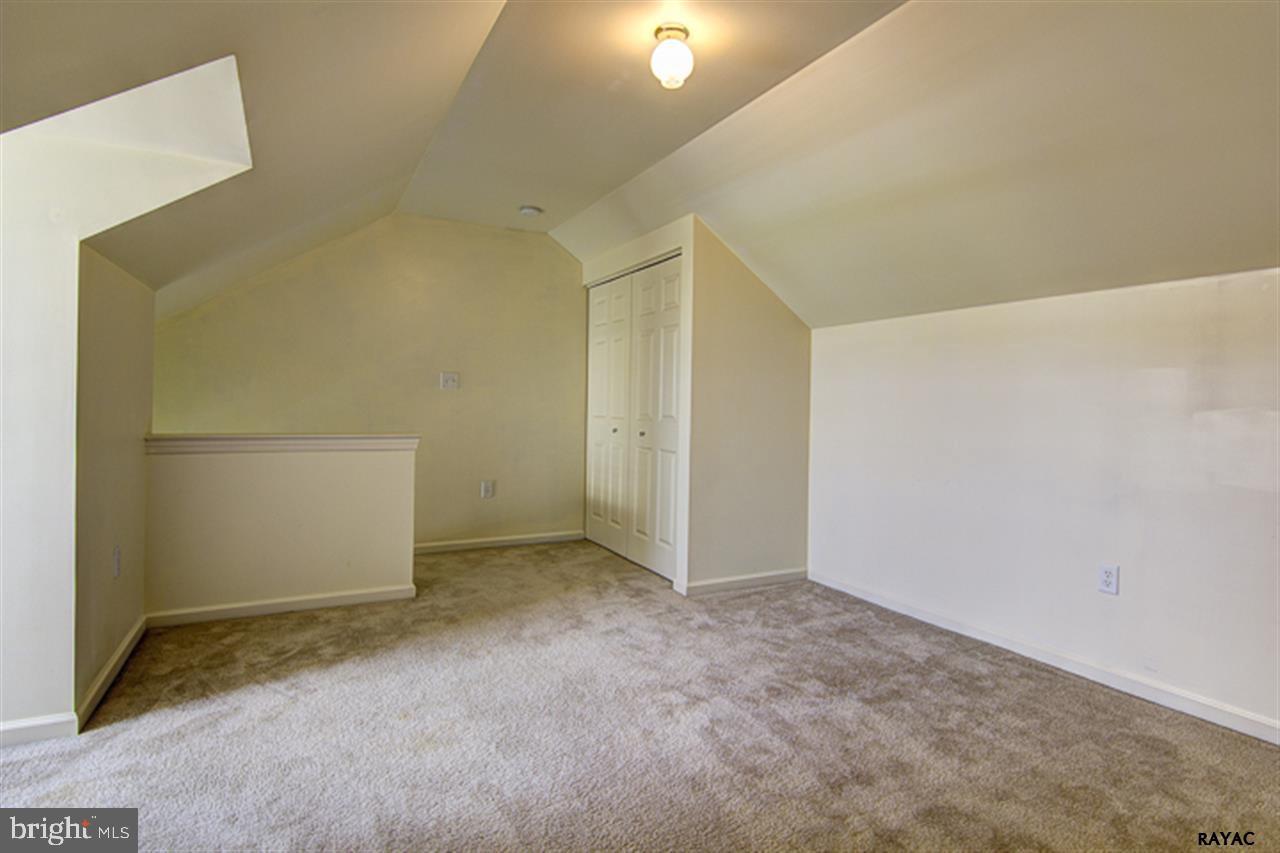 HEARTHRIDGE - Residential