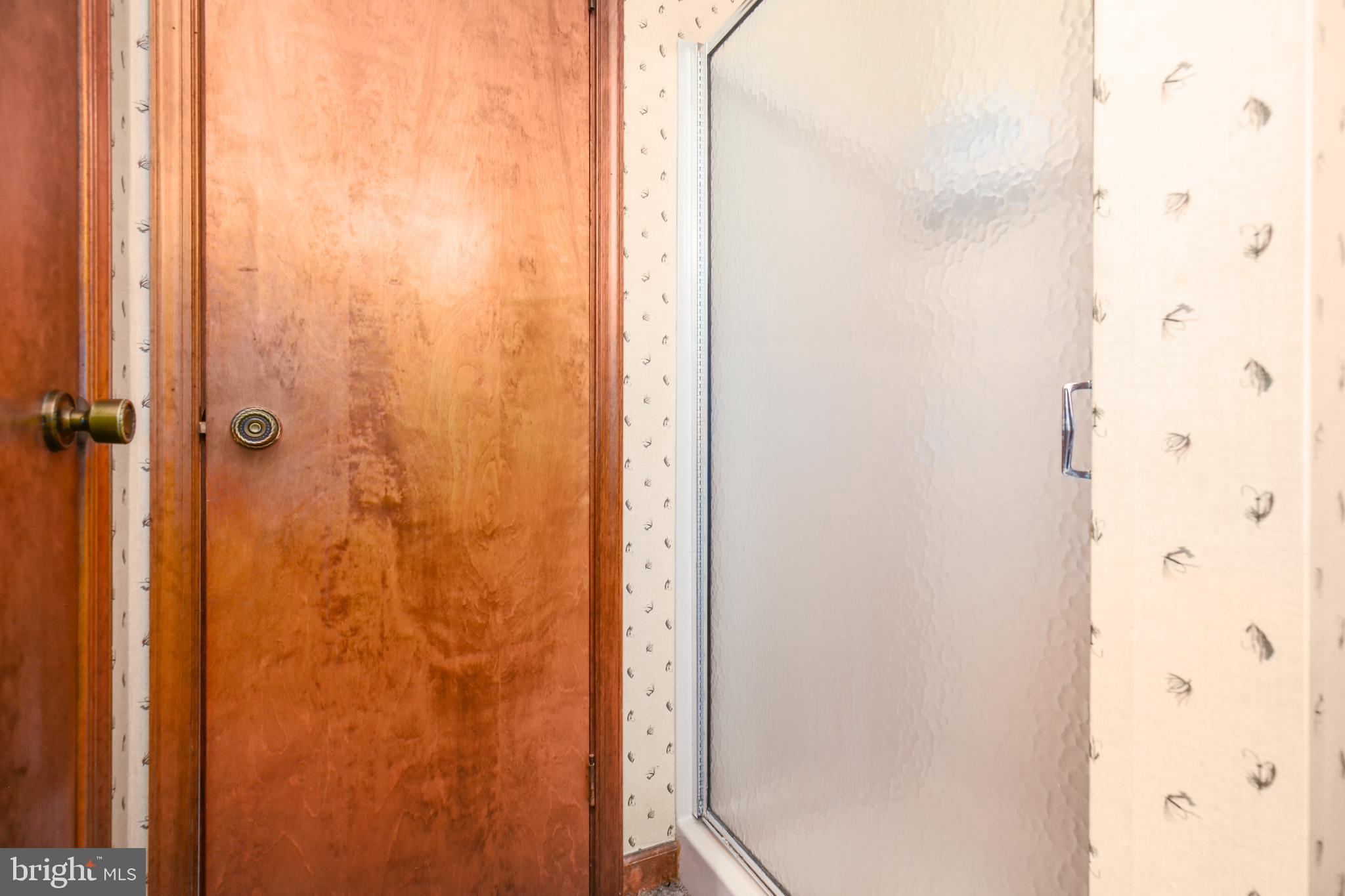 LAKEVIEW ESTATES - Residential