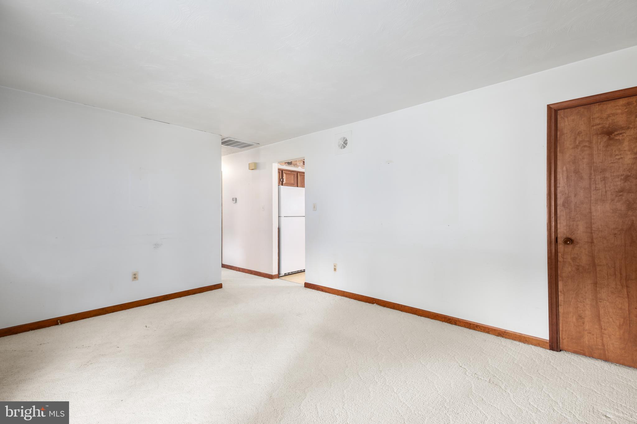 LAKEVIEW ESTATES - Residential