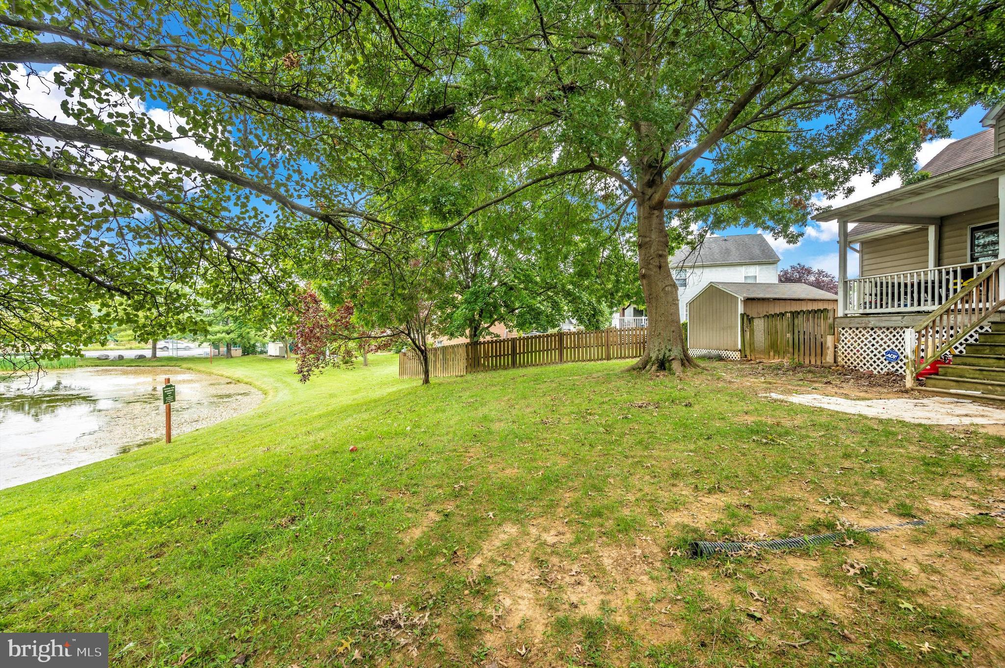 LAUREL RIDGE - Residential