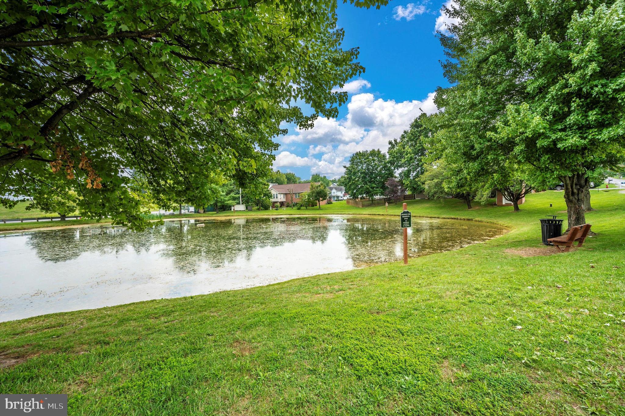 LAUREL RIDGE - Residential