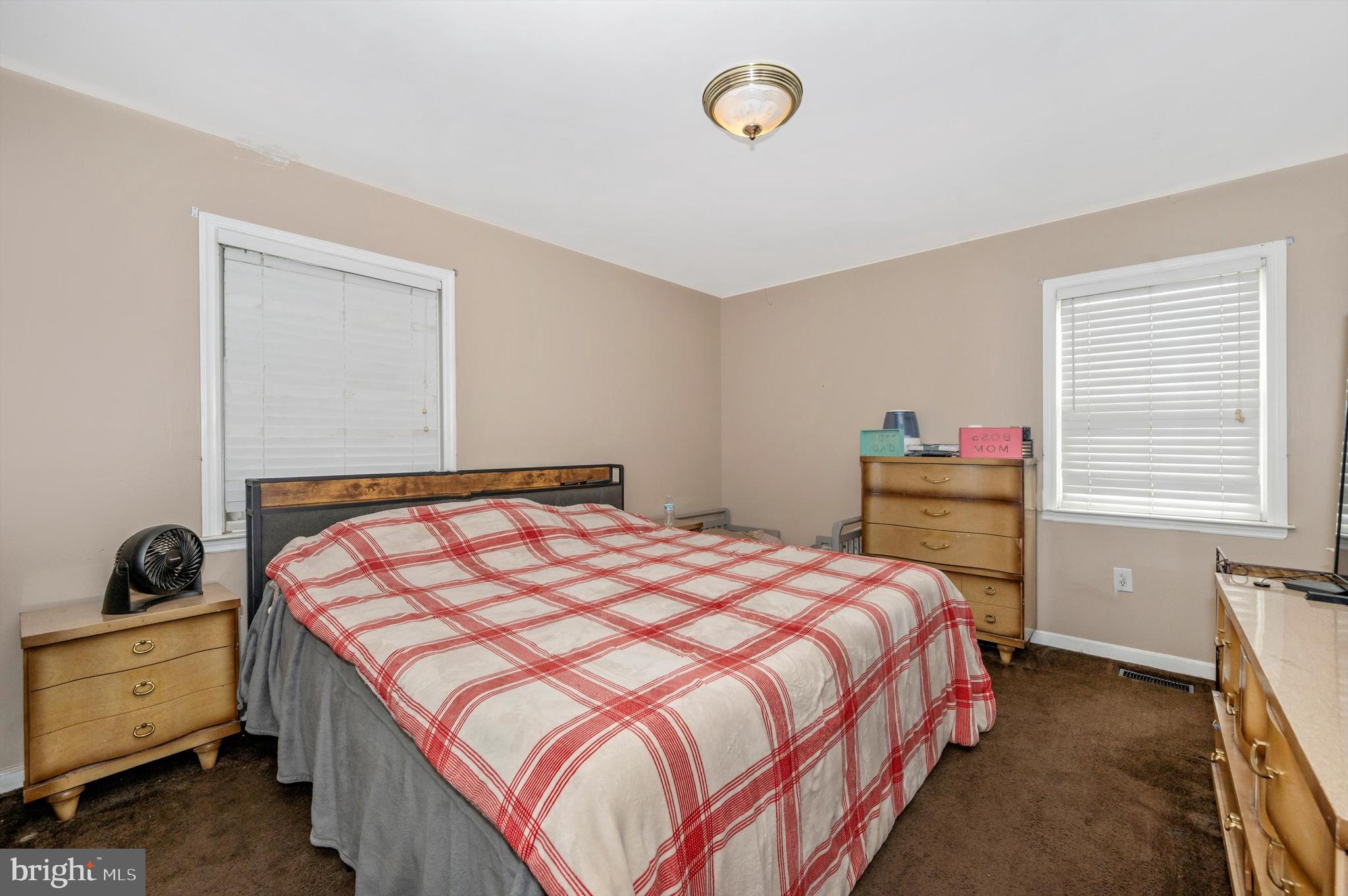 LAUREL RIDGE - Residential