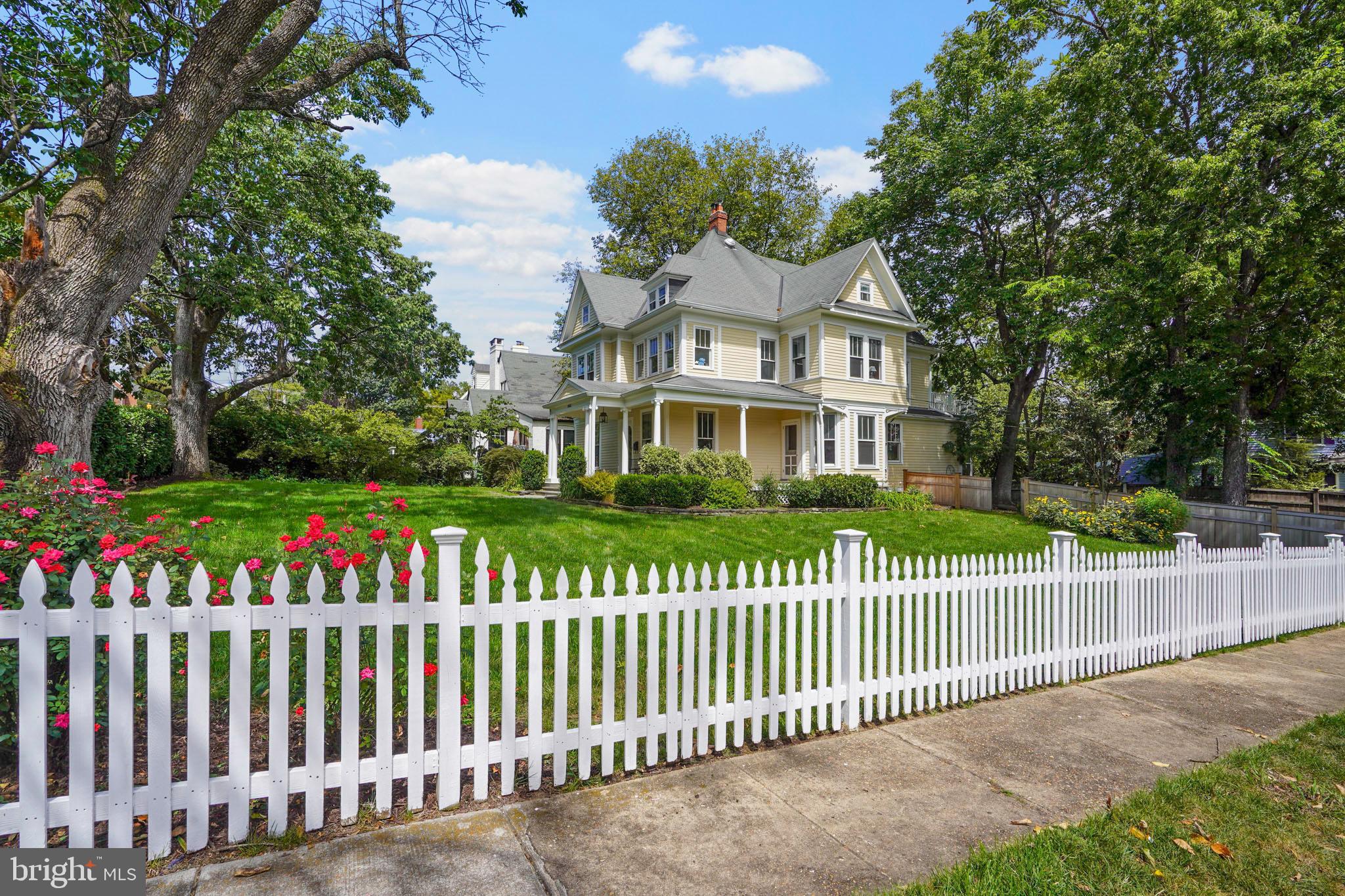 NW ALEXANDRIA - Residential Lease