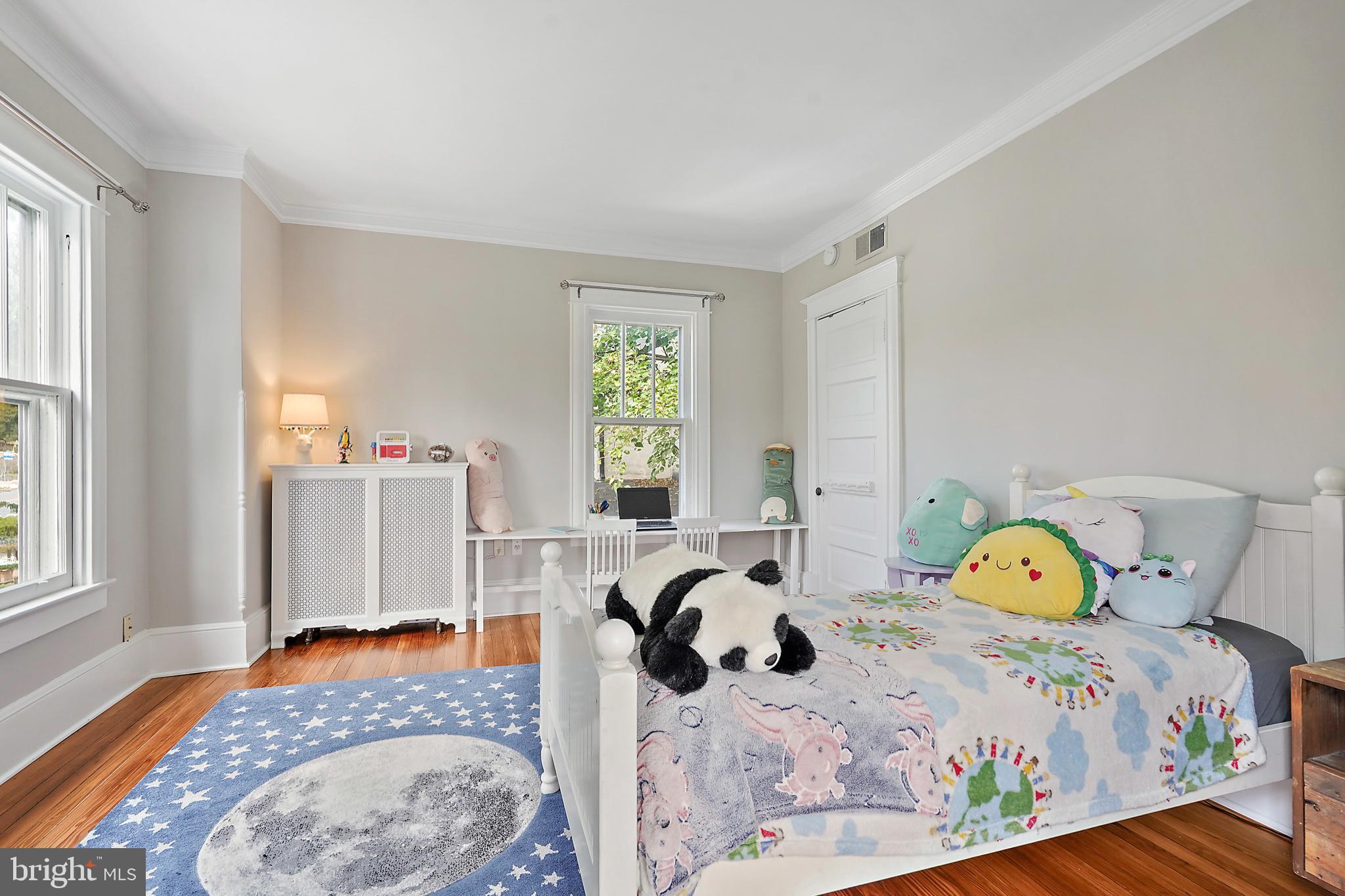 NW ALEXANDRIA - Residential Lease