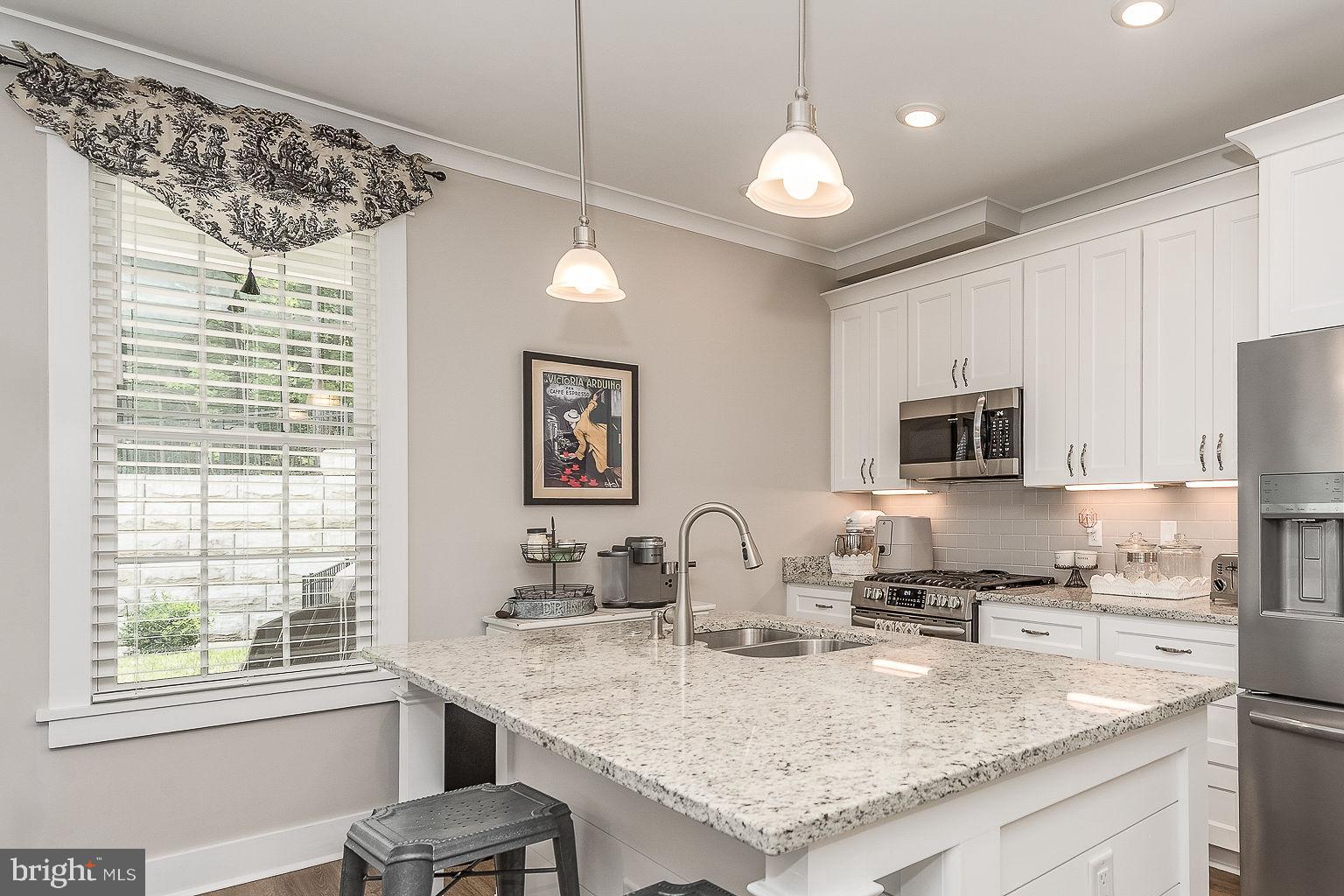 HOLLY HILLS - Residential