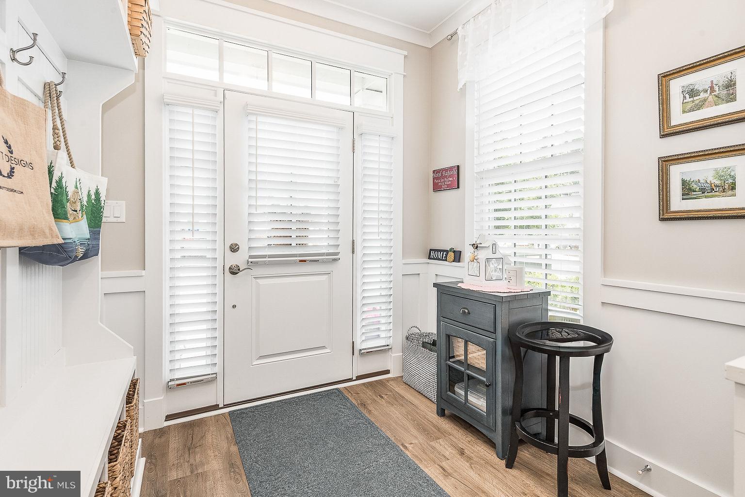 HOLLY HILLS - Residential