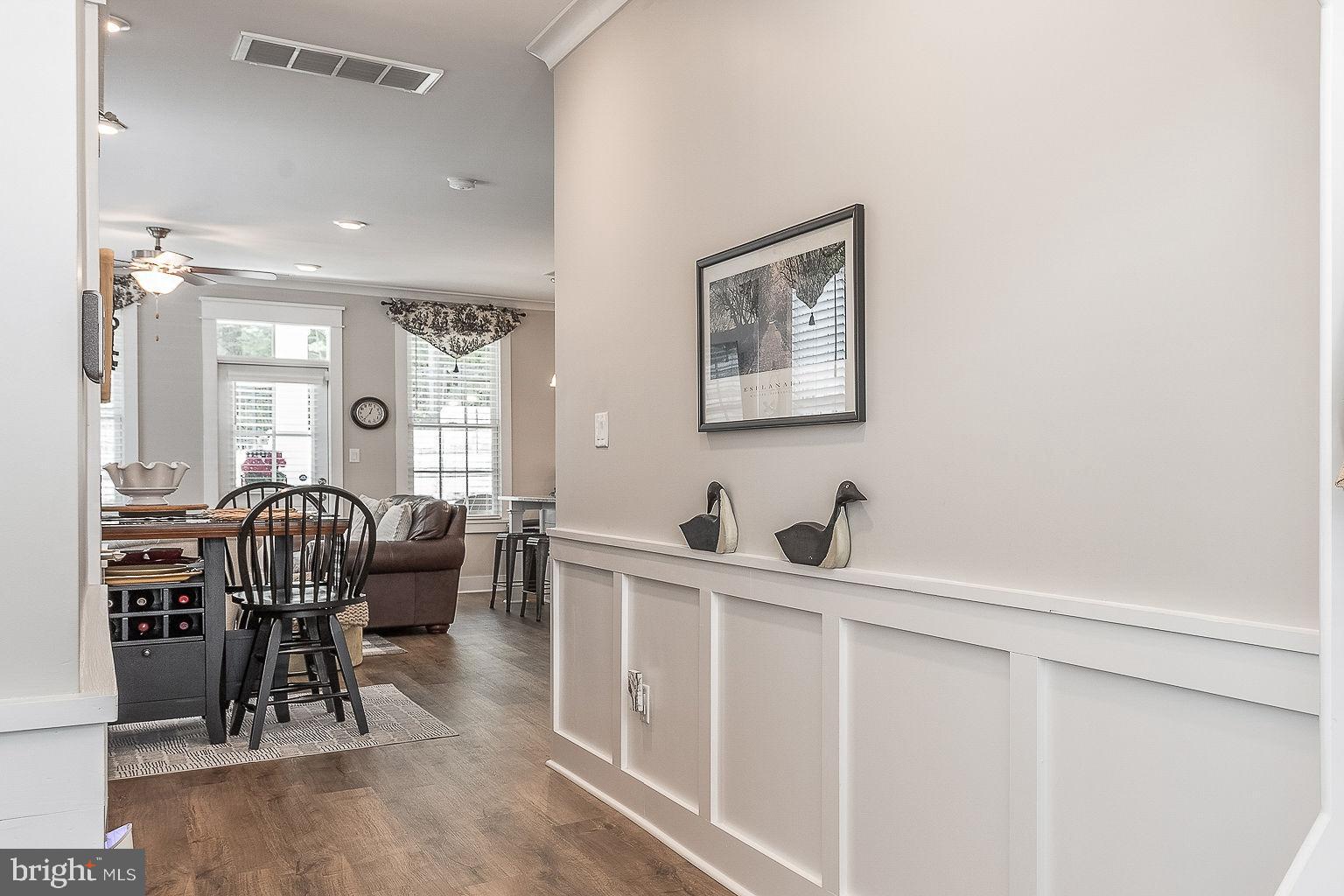 HOLLY HILLS - Residential