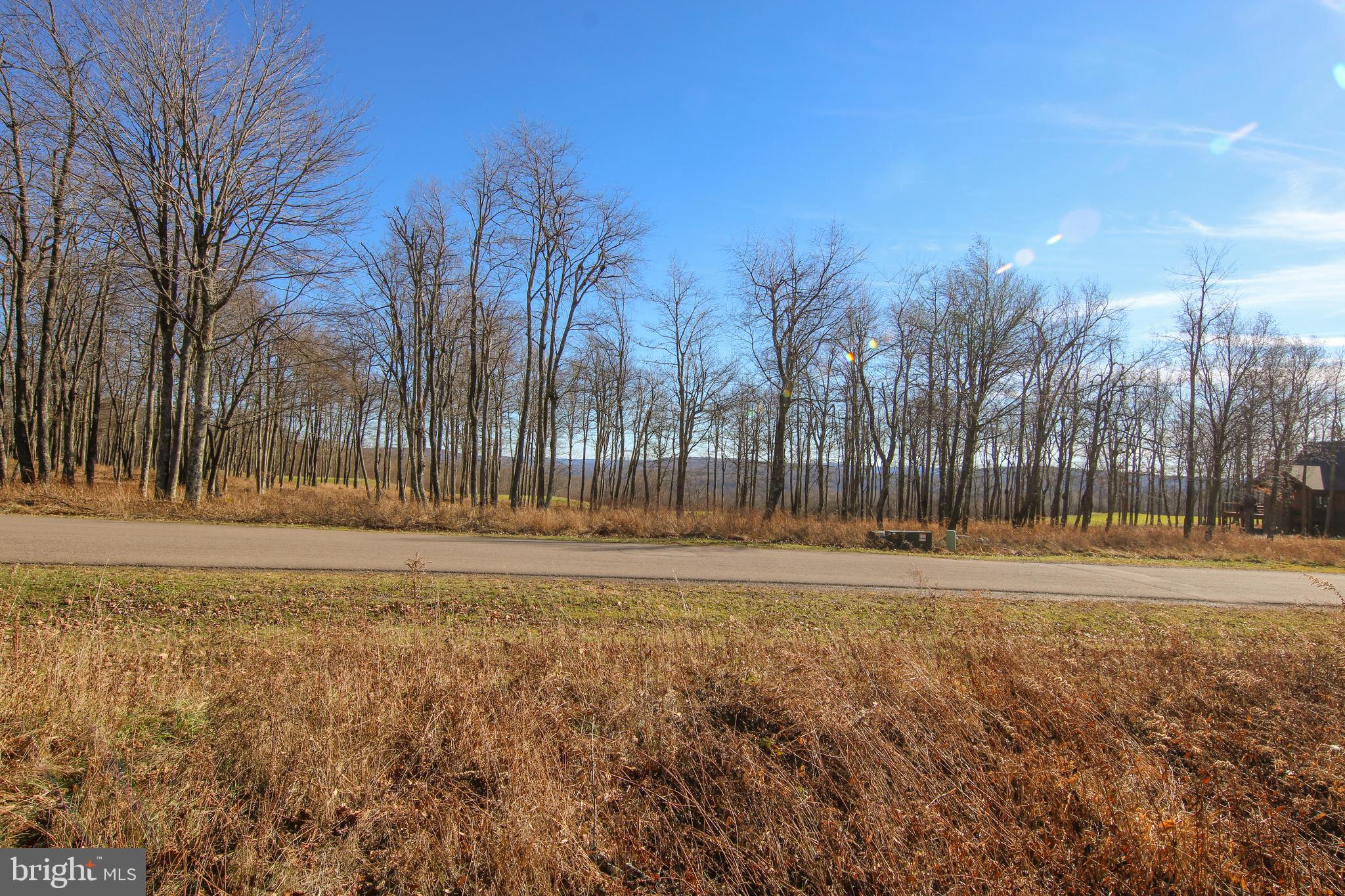 LODESTONE SUB - Land