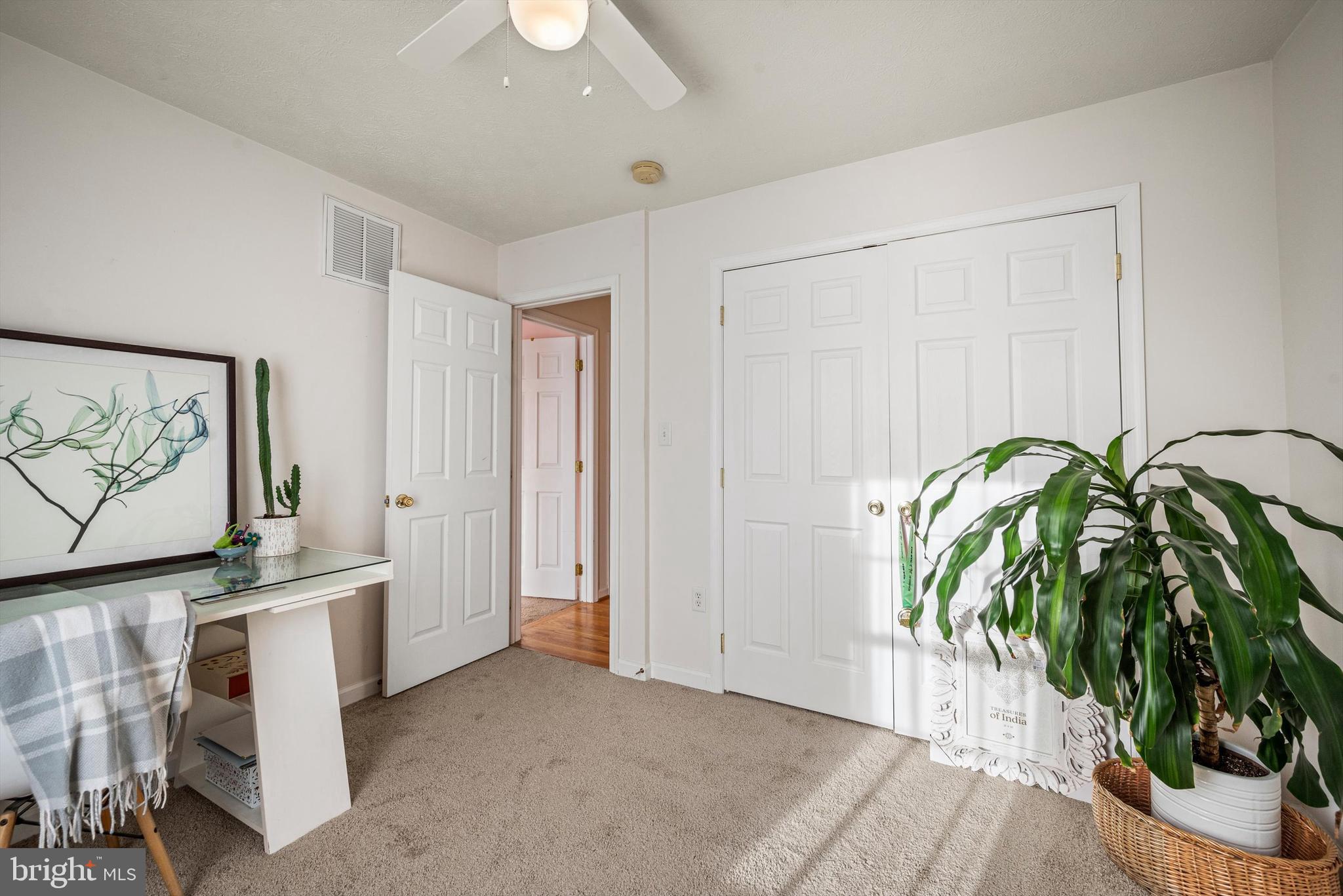 SHAWNEELAND - Residential